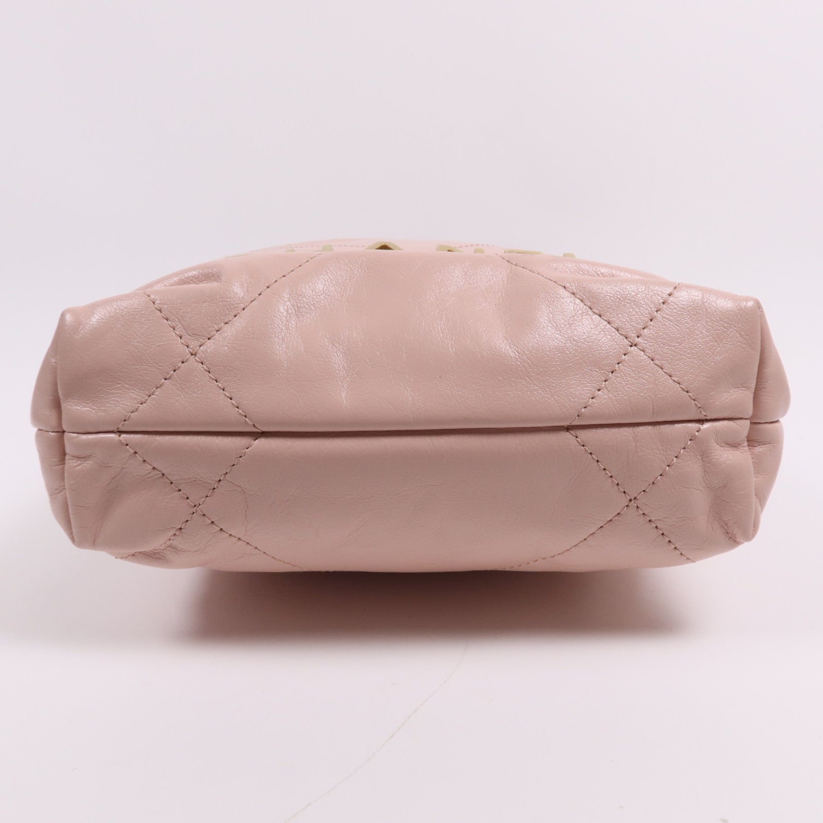 CHANEL 牛皮皮革Chanel 22 Mini金扣鏈帶肩背袋
