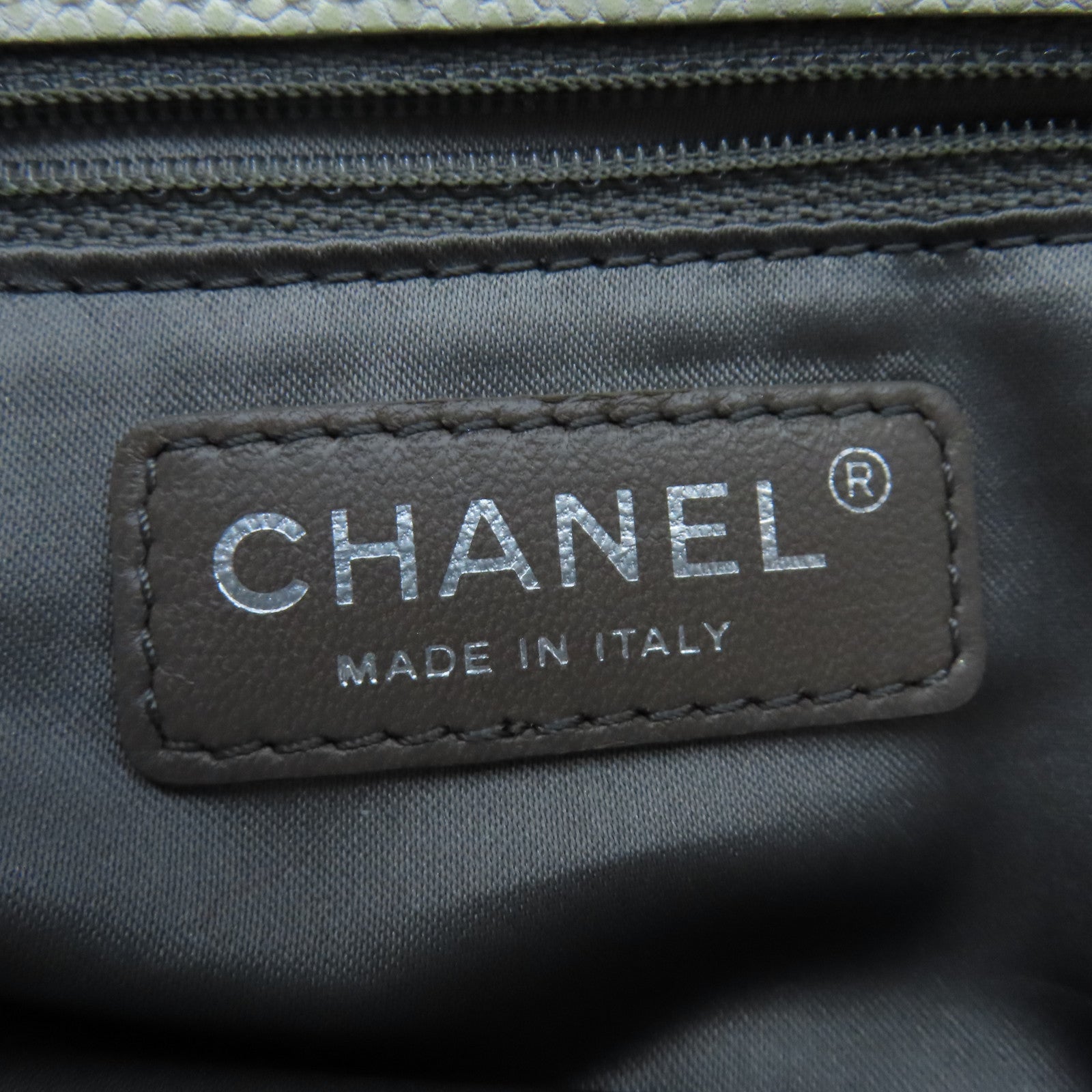 CHANEL 【激減優惠】菱格牛皮皮革Chain Shoulder Bag鏈帶肩背袋米白色