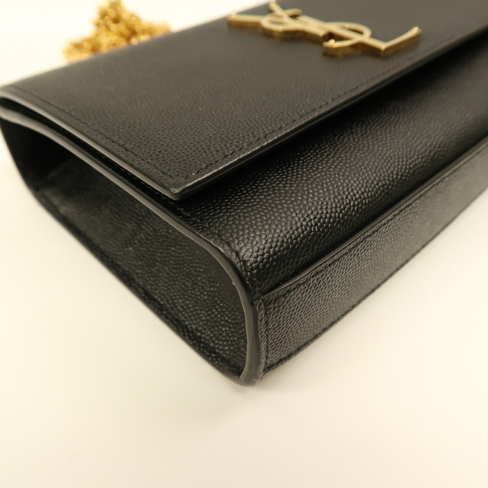 YVES SAINT LAURENT 牛皮皮革Chain Shoulder Bag金扣鏈帶肩背袋黑色