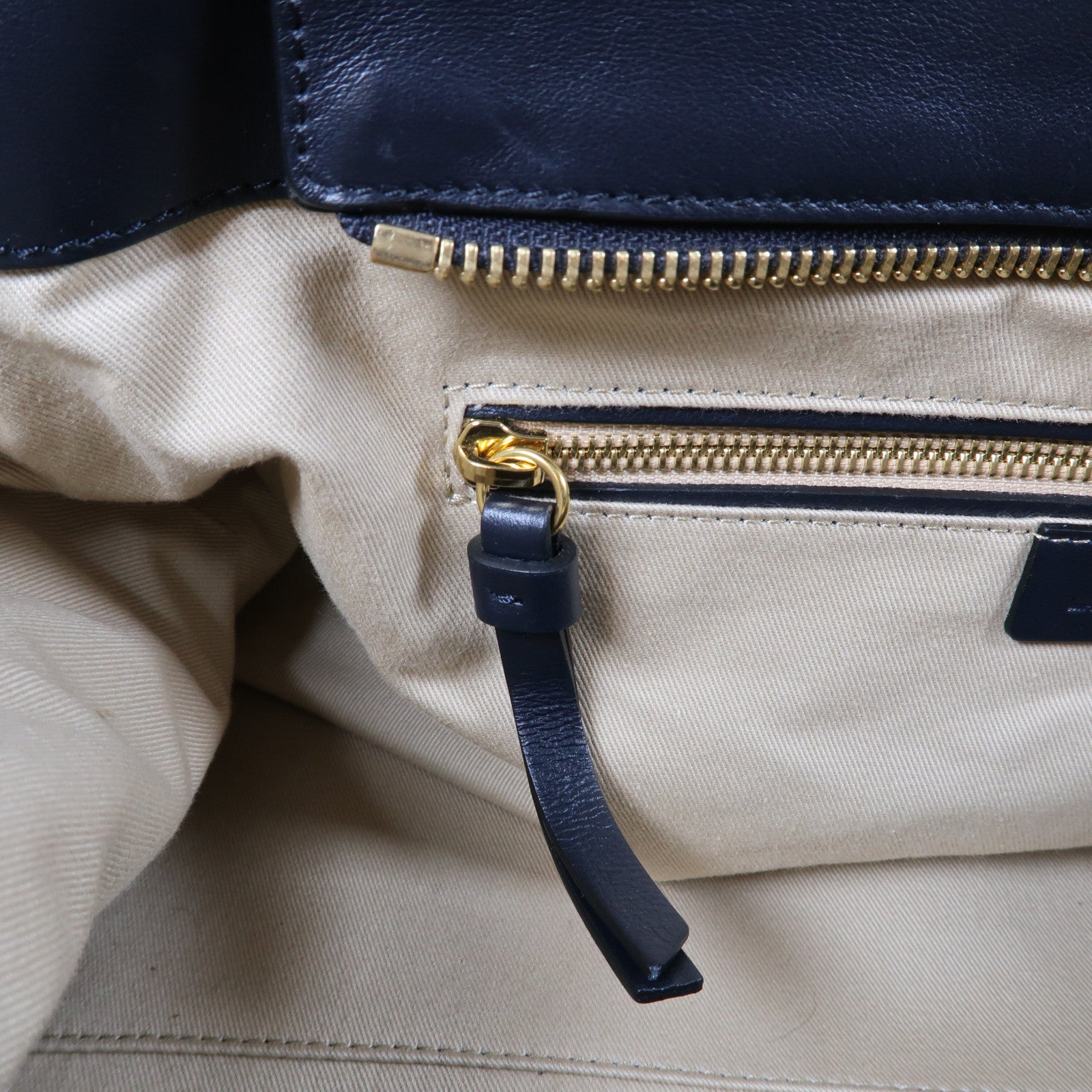 Chloe 牛皮皮革Shoulder Bag金扣肩背袋黑色