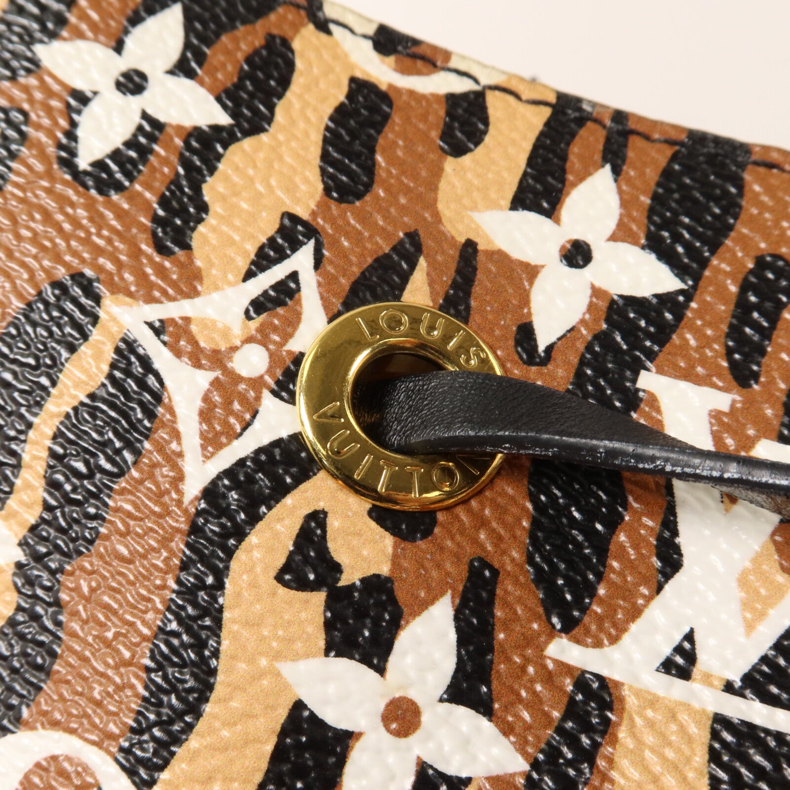 LOUIS VUITTON Monogram Jungle NeoNoe MM肩背袋