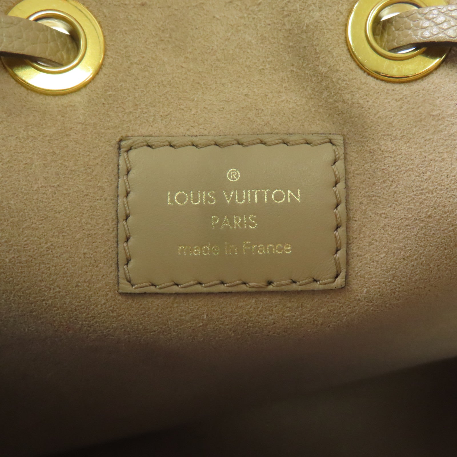 LOUIS VUITTON Monogram Empreinte Neo Noe MM金扣手挽肩背兩用袋米色
