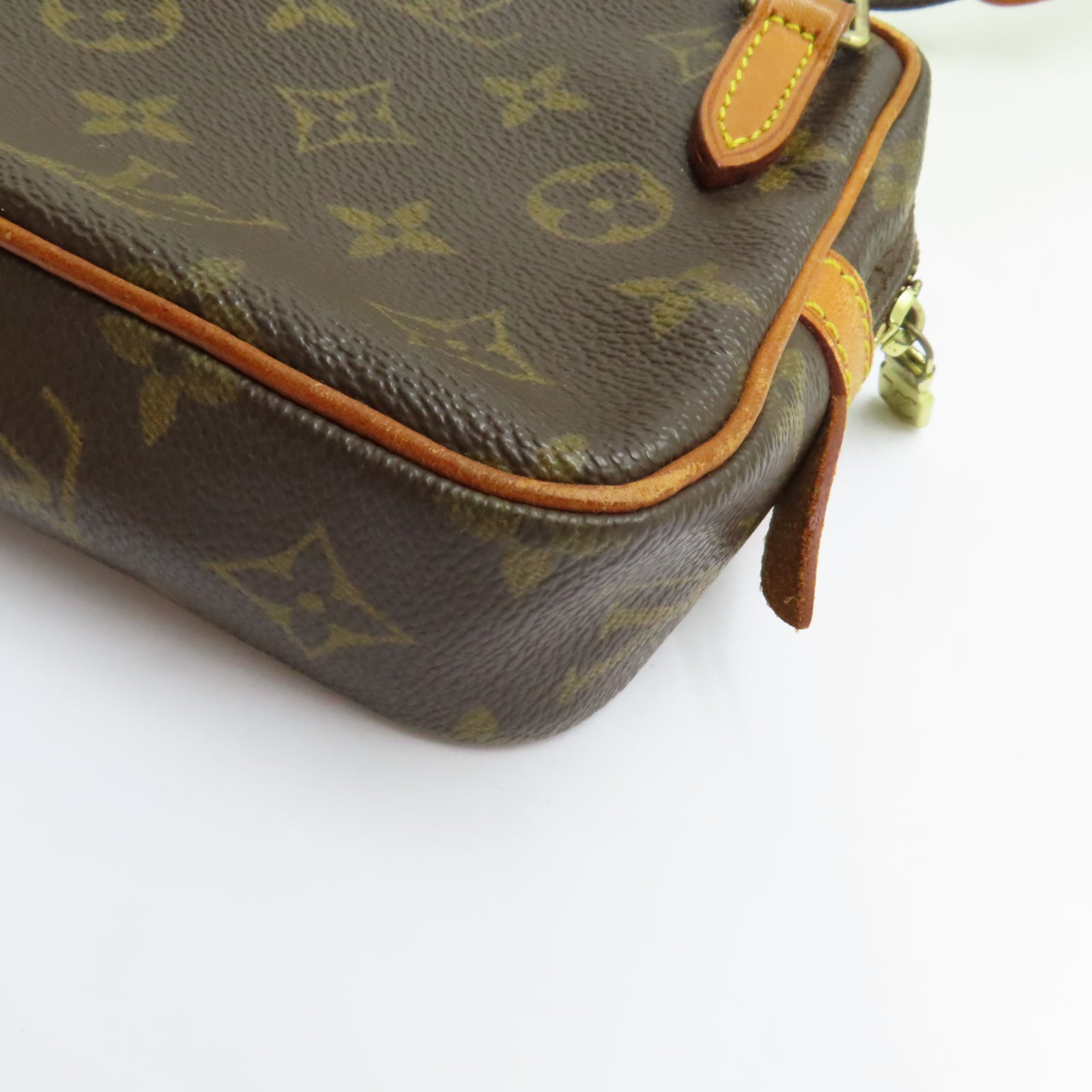 LOUIS VUITTON Monogram Pochette Marly Bandouliere金扣肩背袋啡色