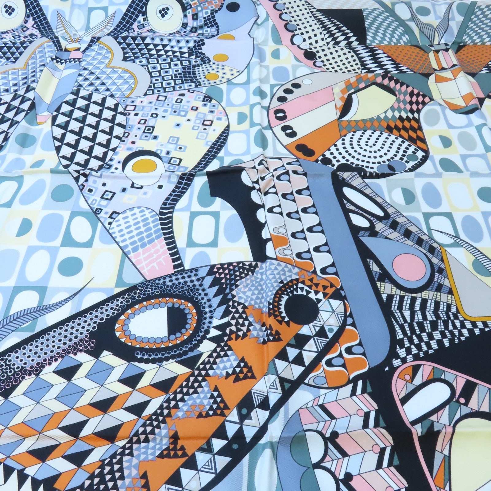 HERMES 【限時優惠】絲質Scarf 90x90圍巾黃色/粉紅色/黑色/金色