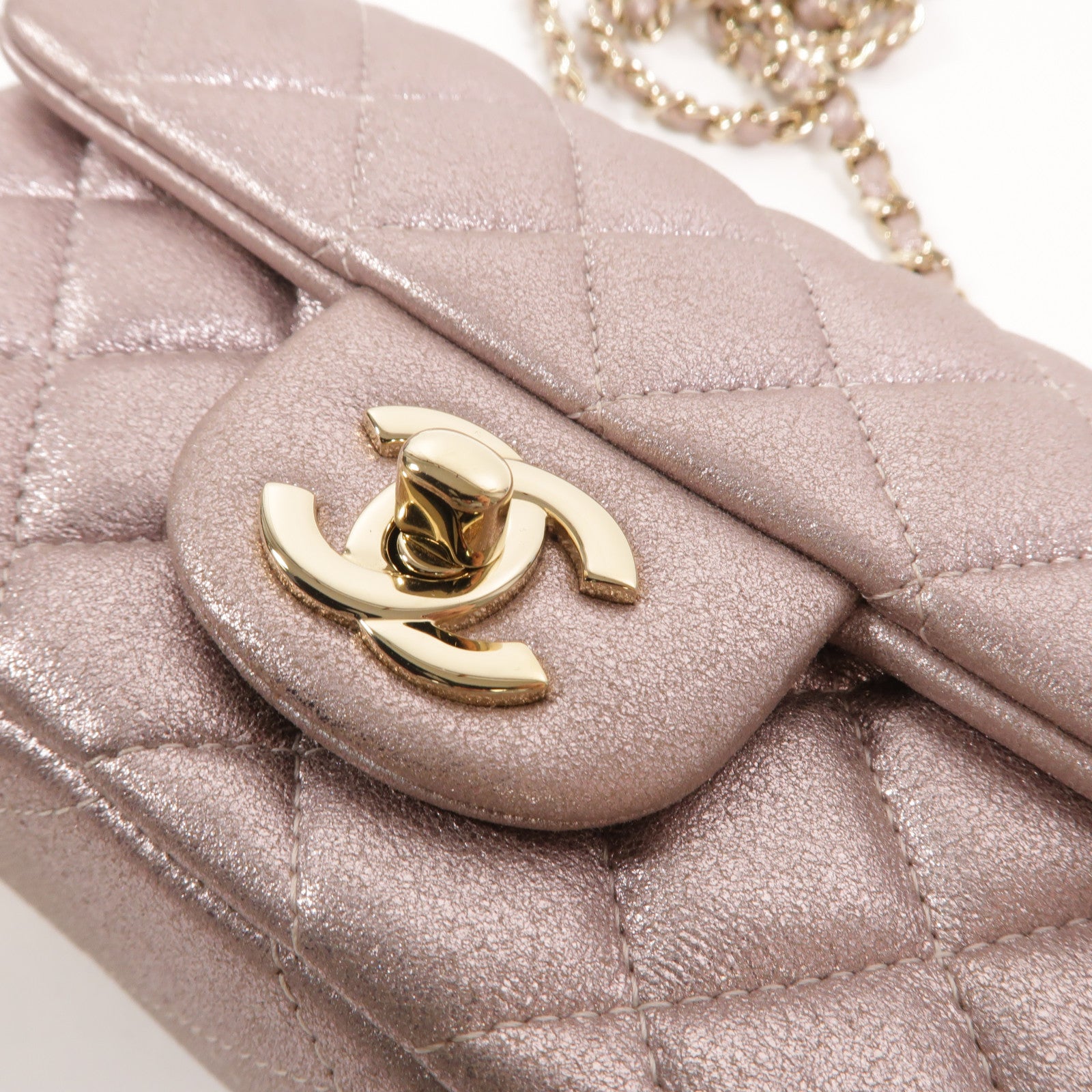 CHANEL 羊皮皮革Extra Mini Flap鏈帶肩背袋