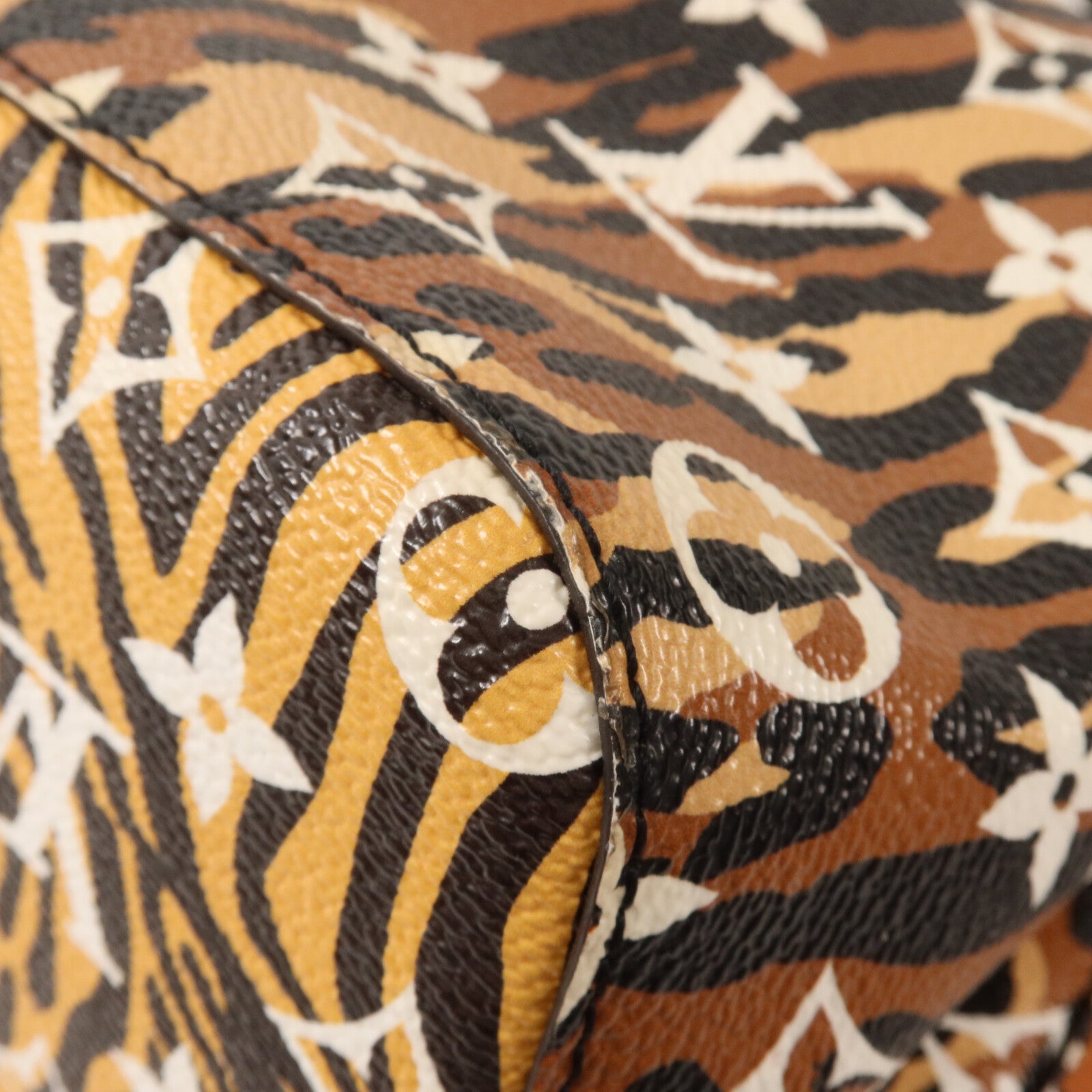 LOUIS VUITTON Monogram Jungle NeoNoe MM肩背袋