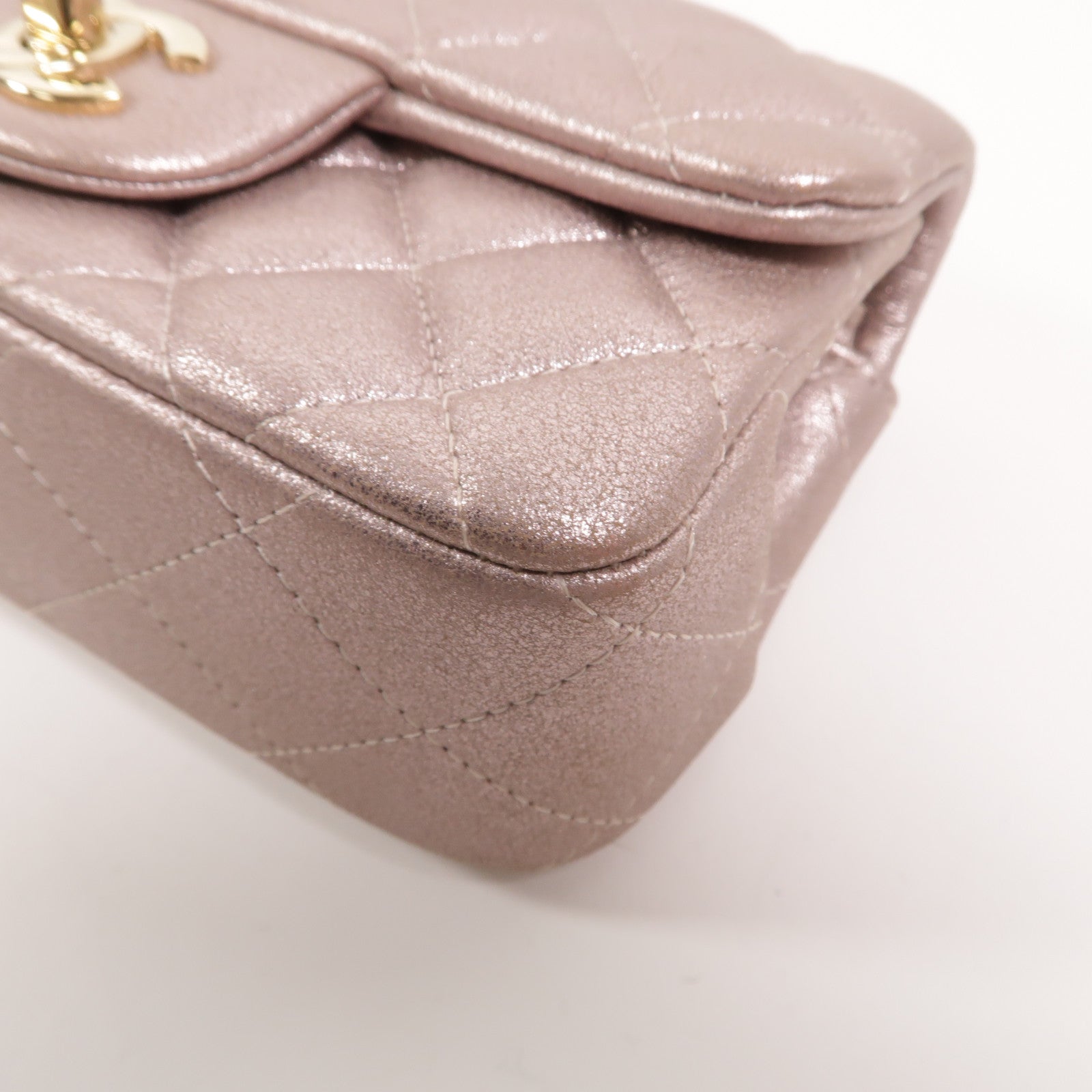 CHANEL 羊皮皮革Extra Mini Flap鏈帶肩背袋
