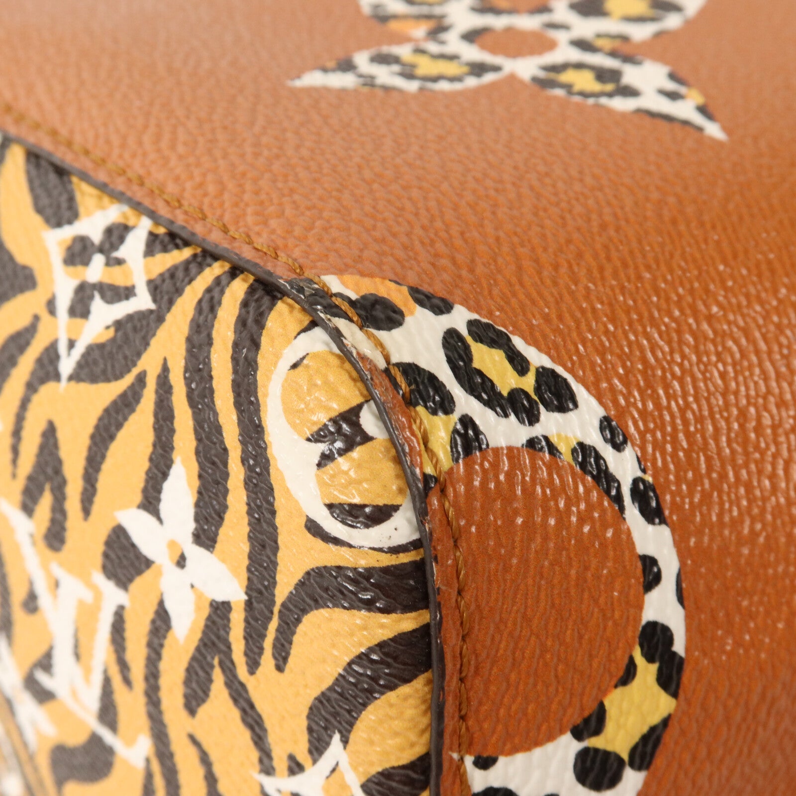 LOUIS VUITTON Monogram Jungle NeoNoe MM肩背袋