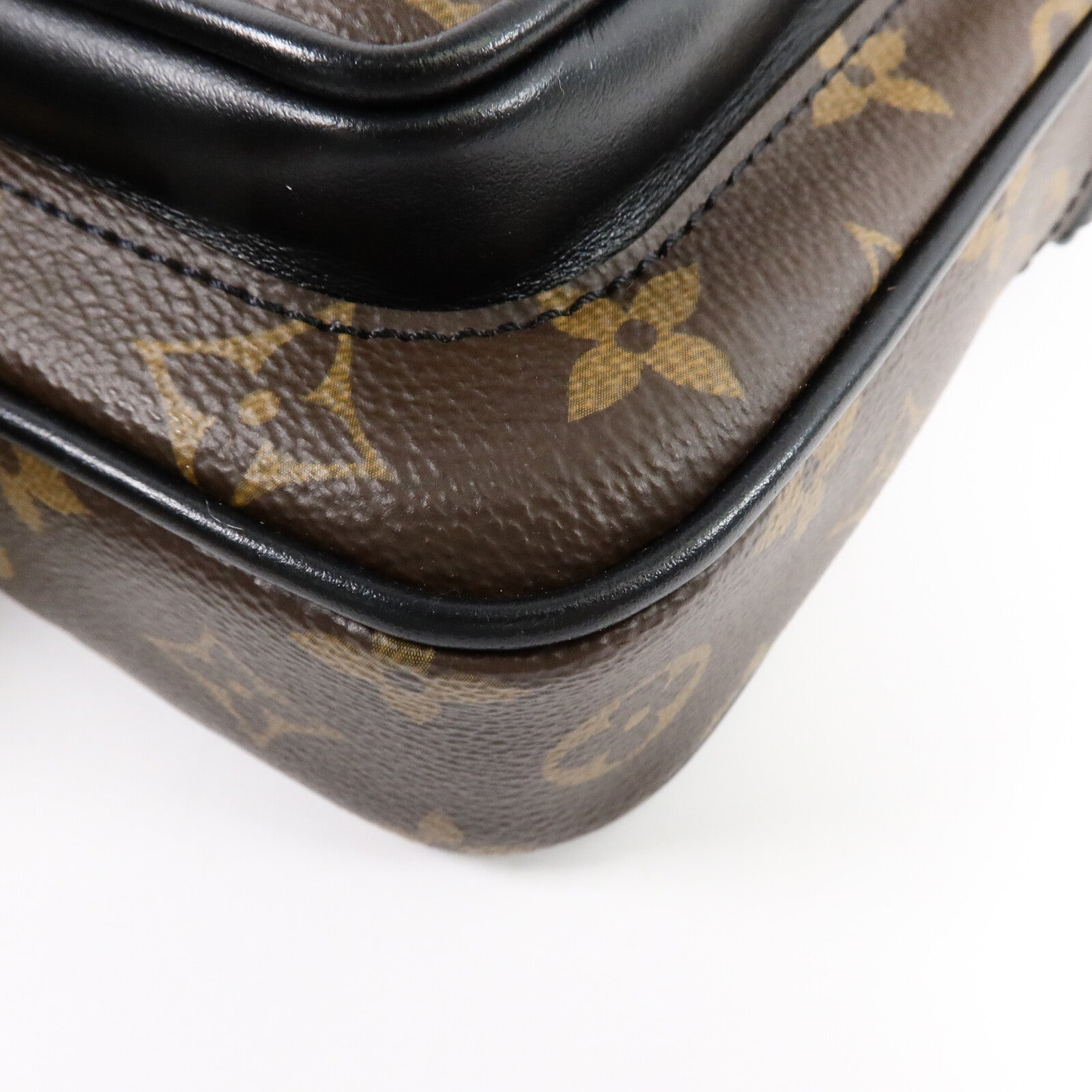 LOUIS VUITTON Monogram Macassar Christopher Wearable Wallet肩背袋