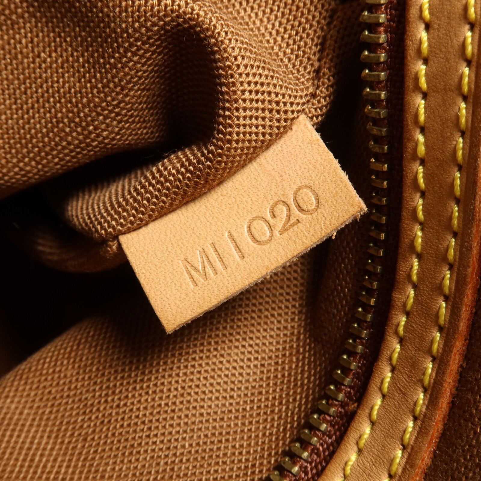 LOUIS VUITTON Monogram Mini Looping肩背袋