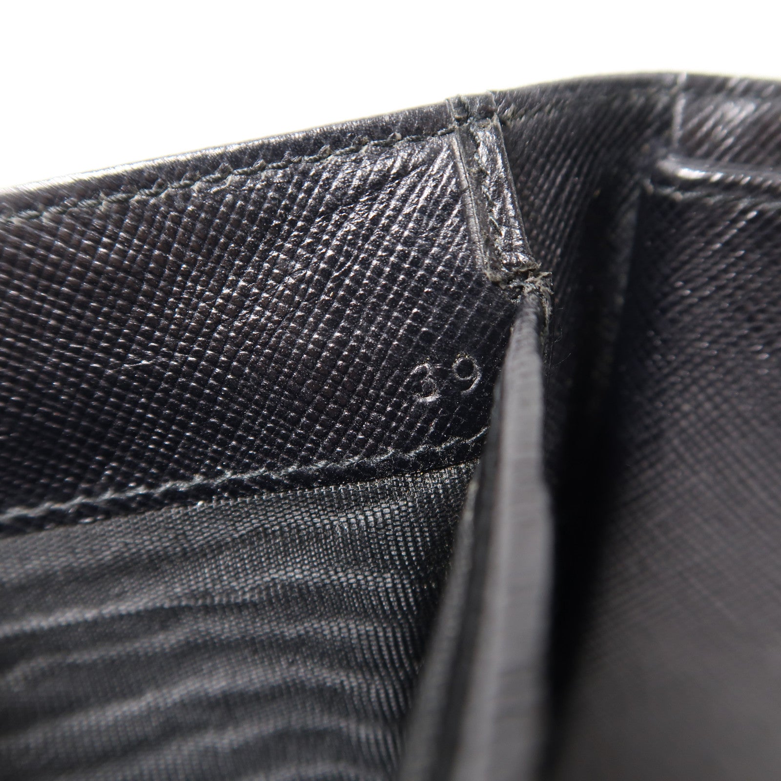 PRADA 尼龍Fold Wallet銀扣錢包黑色