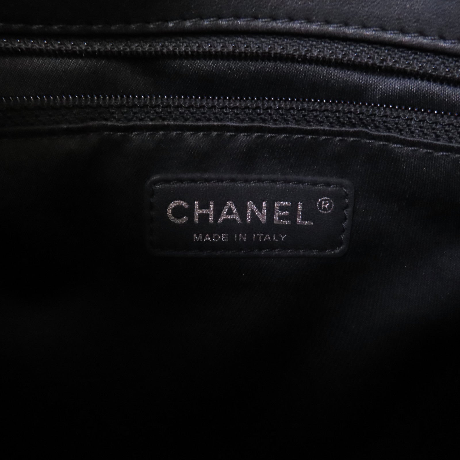 CHANEL 菱格牛皮皮革Chain Shoulder Bag銀扣鏈帶肩背袋黑色