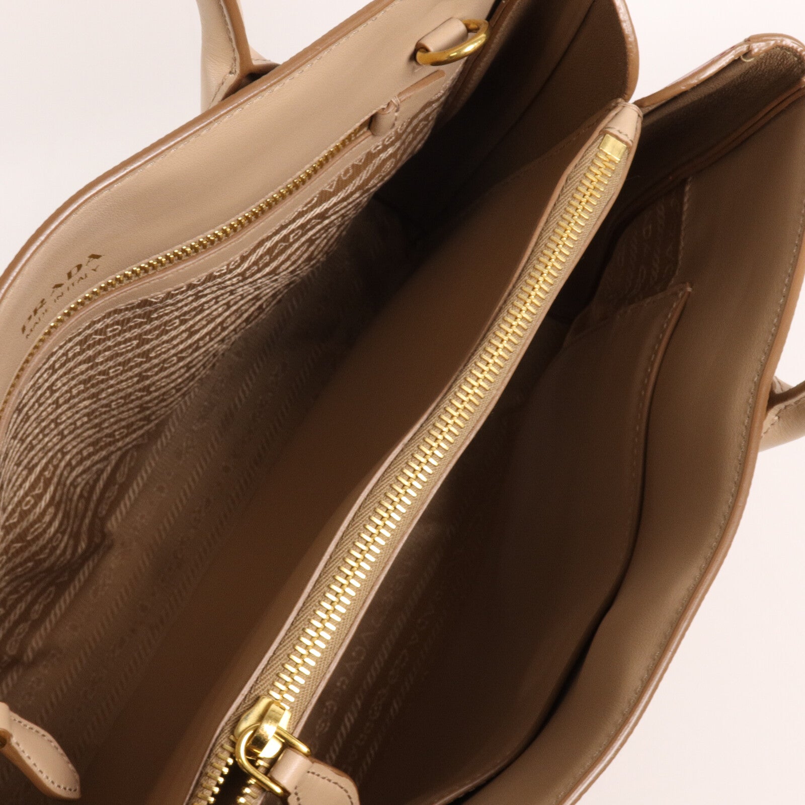 PRADA Saffiano皮革Double手挽肩背兩用袋
