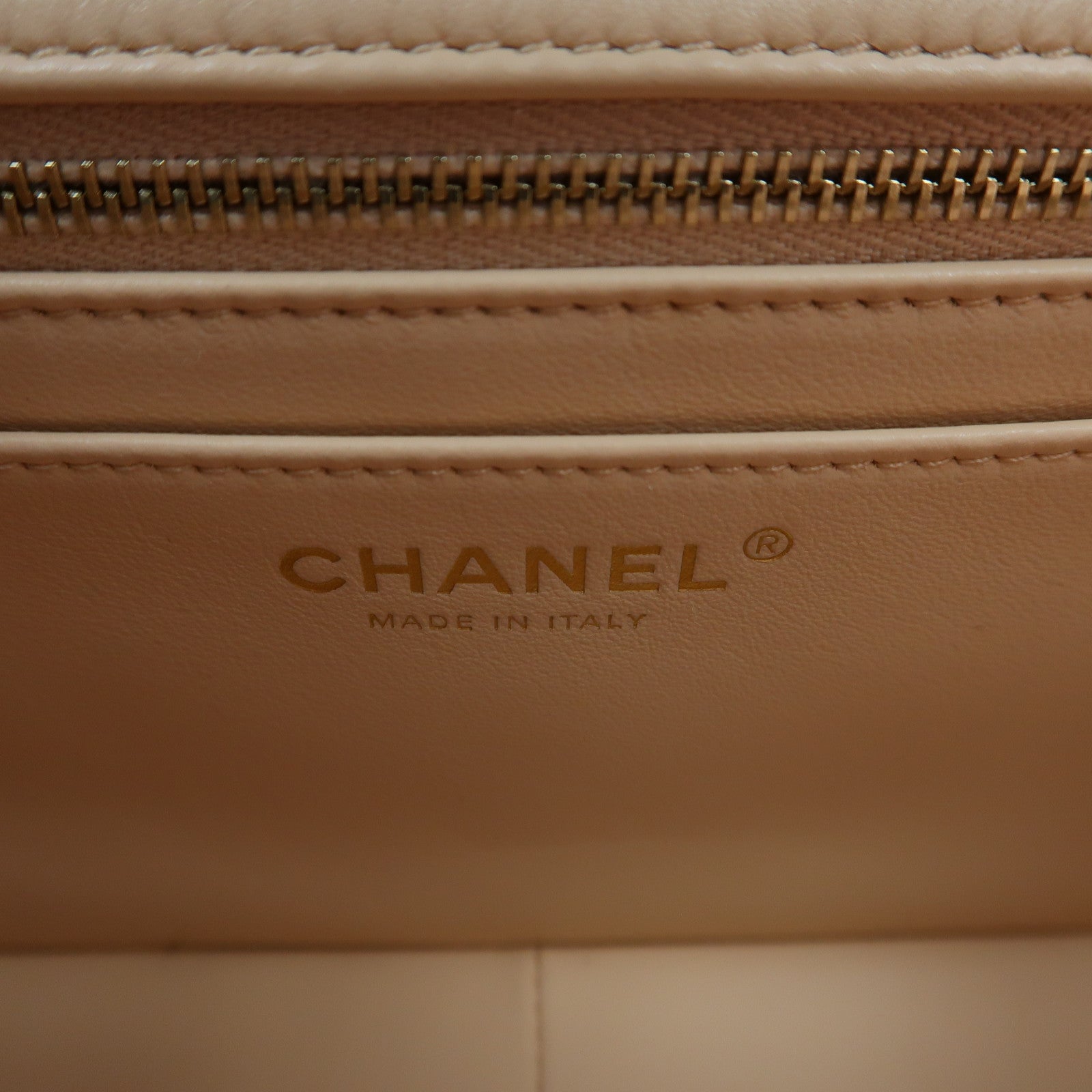 CHANEL 菱格羊皮皮革Chain Shoulder金扣鏈帶肩背袋粉紅色