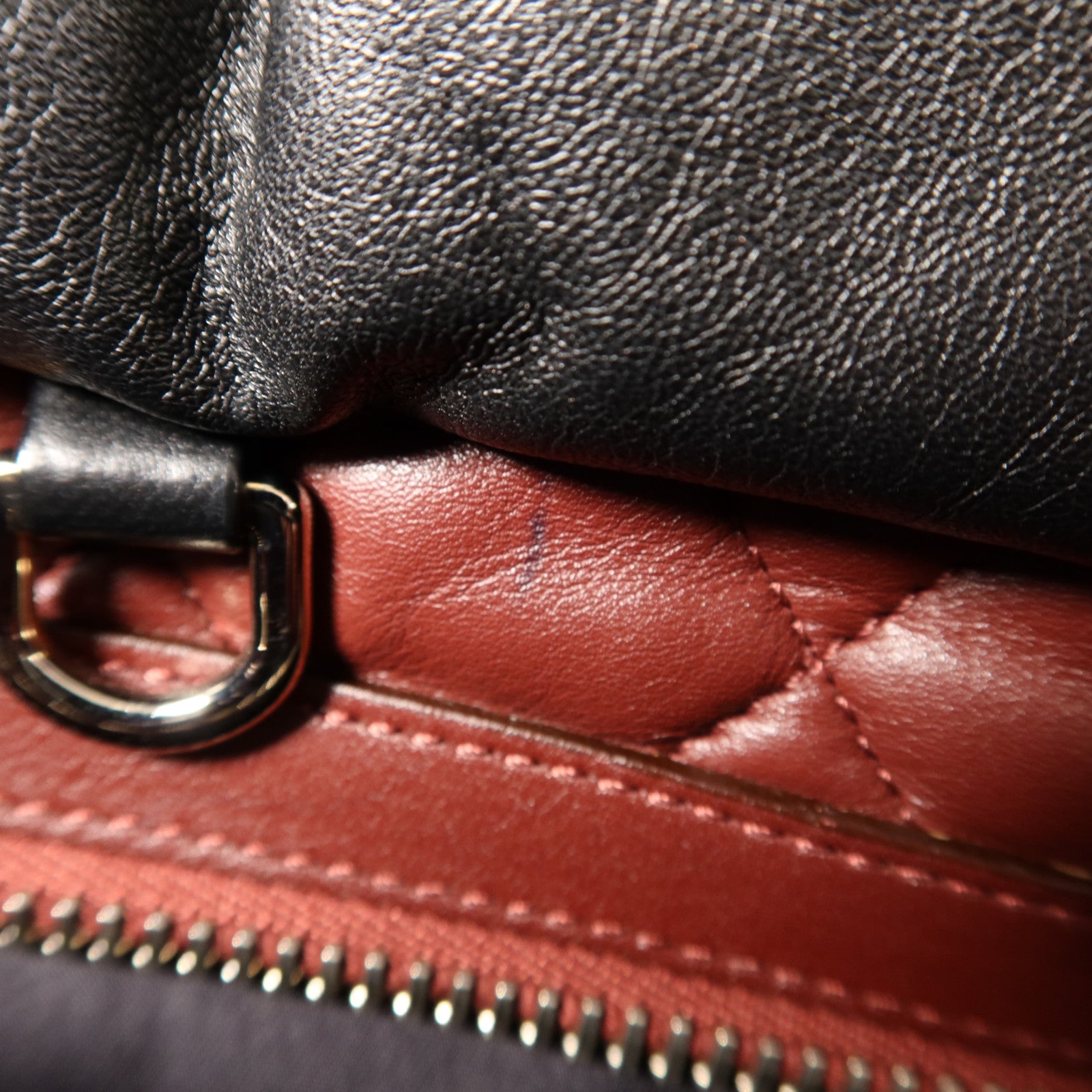 CHANEL 尼龍Coco Cocoon銀扣手挽袋