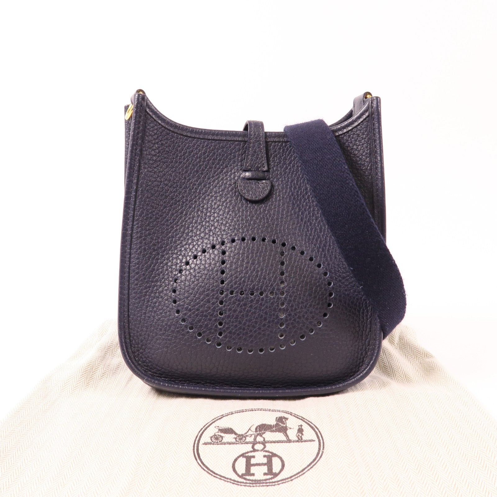 HERMES Clemence皮革Evelyne TPM金扣肩背袋Bleu Nuit