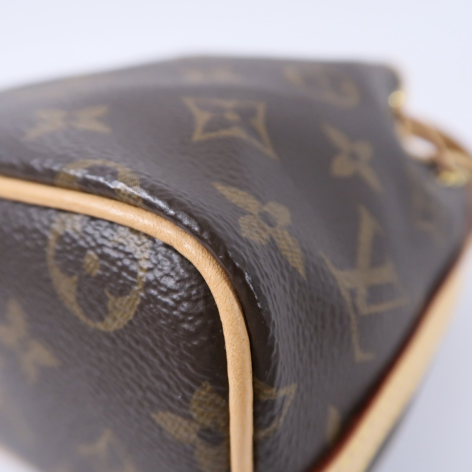 LOUIS VUITTON Monogram Nano Noe肩背袋
