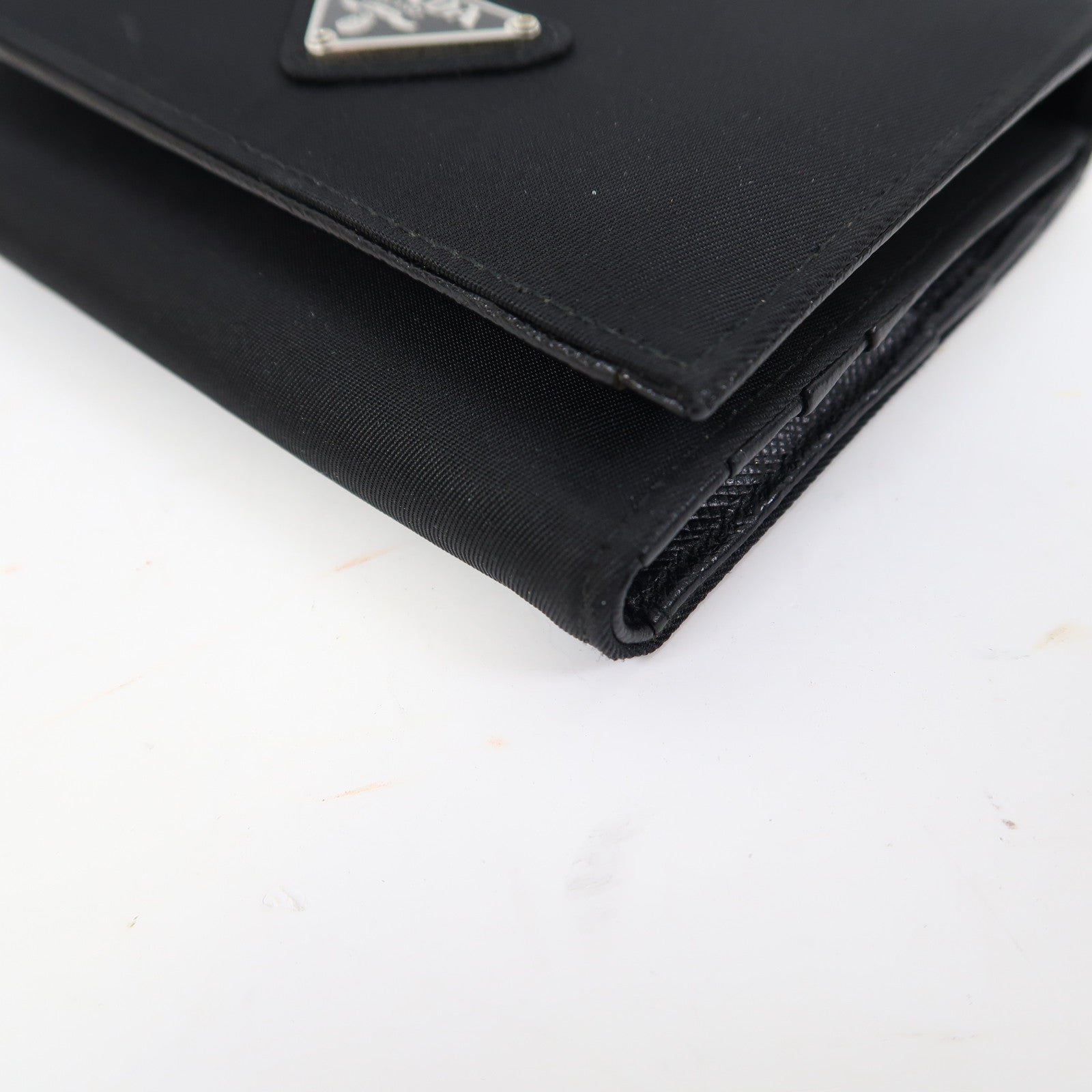 PRADA 尼龍Fold Wallet銀扣錢包黑色