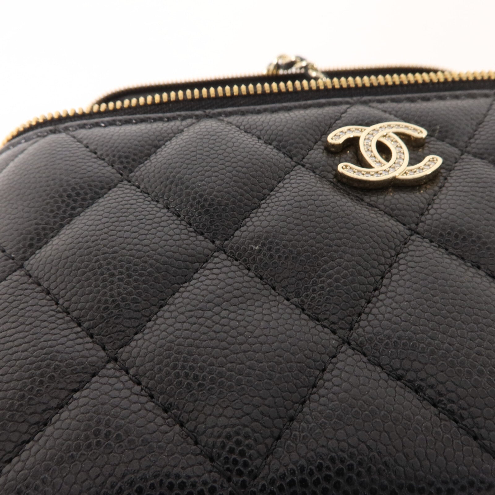 CHANEL 牛皮皮革CC Vanity Case With Crystal鏈帶肩背袋