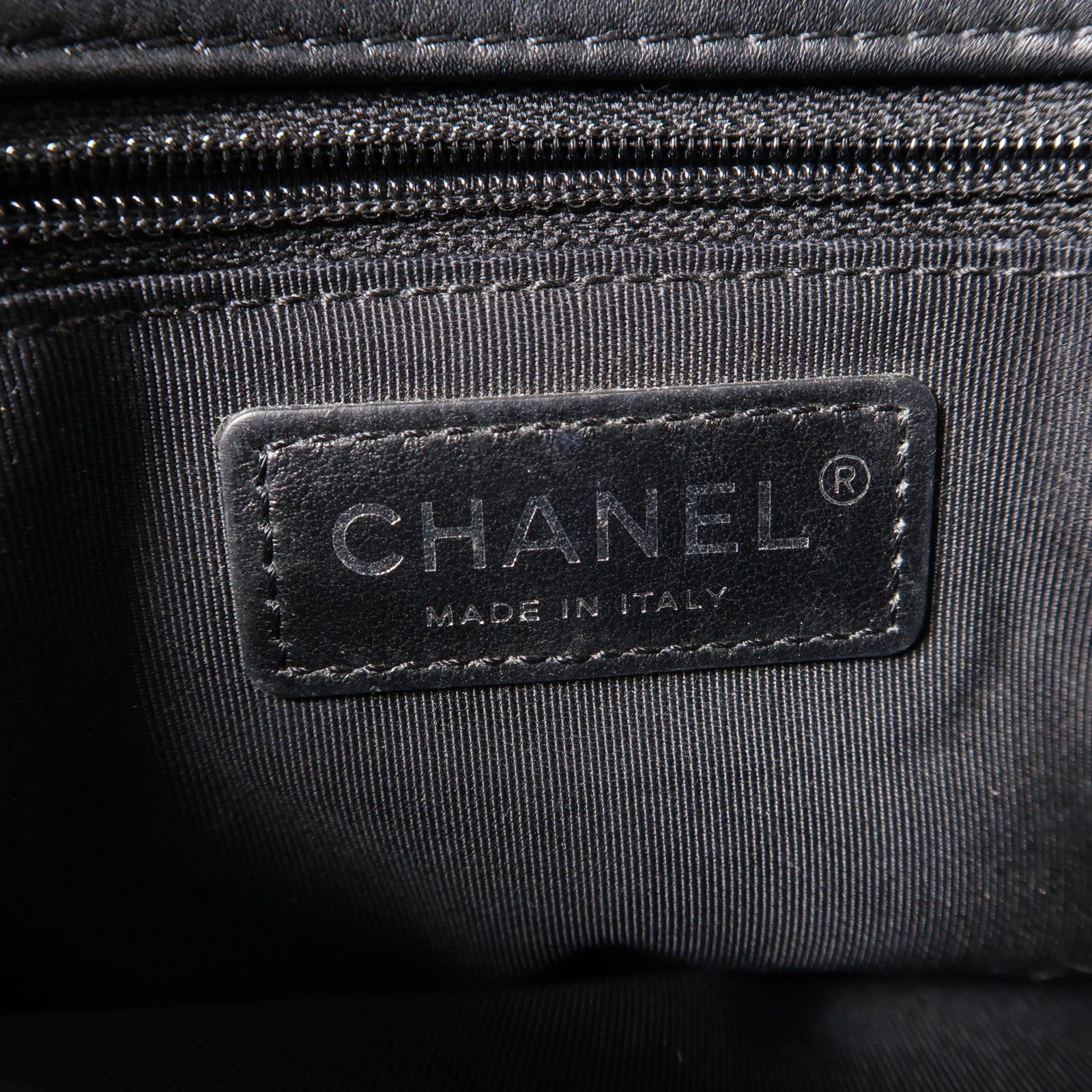 CHANEL 菱格牛皮皮革Chain Shoulder Bag銀扣鏈帶肩背袋黑色
