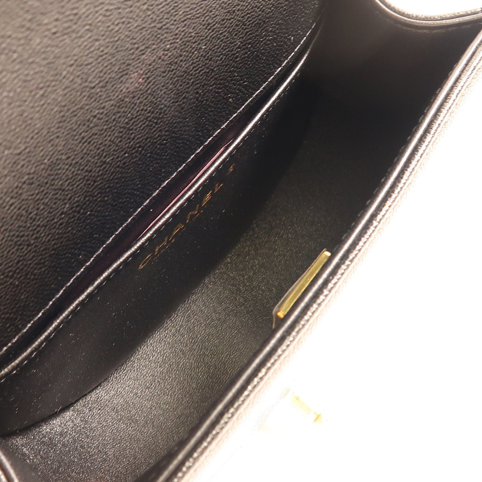 CHANEL 牛皮皮革Boy Chanel金扣肩背袋