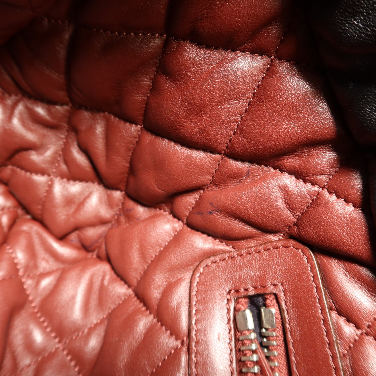 CHANEL 尼龍Coco Cocoon銀扣手挽袋