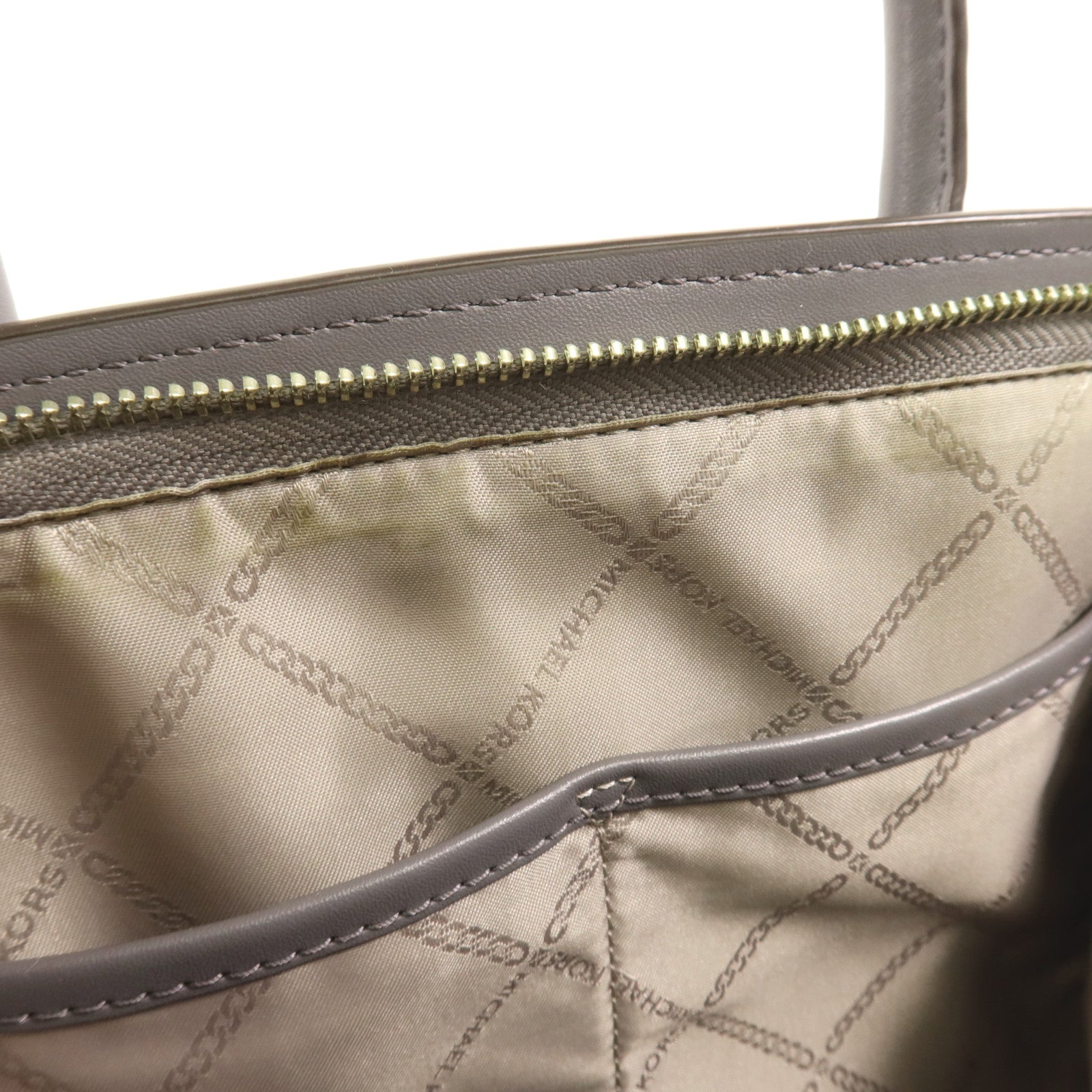 Michael Kors 皮革Top-Zip Satchel銀扣手挽肩背兩用袋