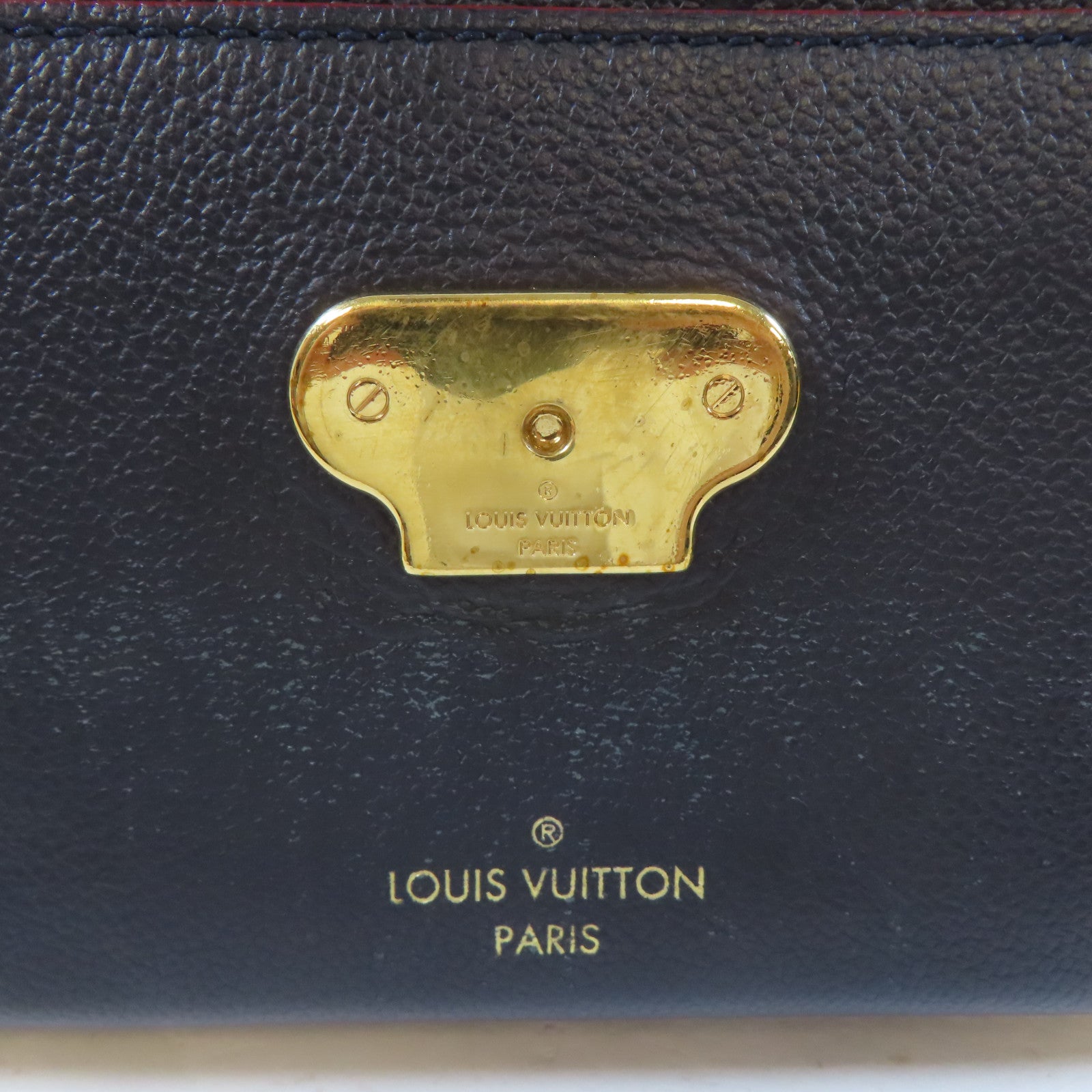 LOUIS VUITTON Monogram Empreinte Vavin PM金扣鏈帶肩背袋深藍色
