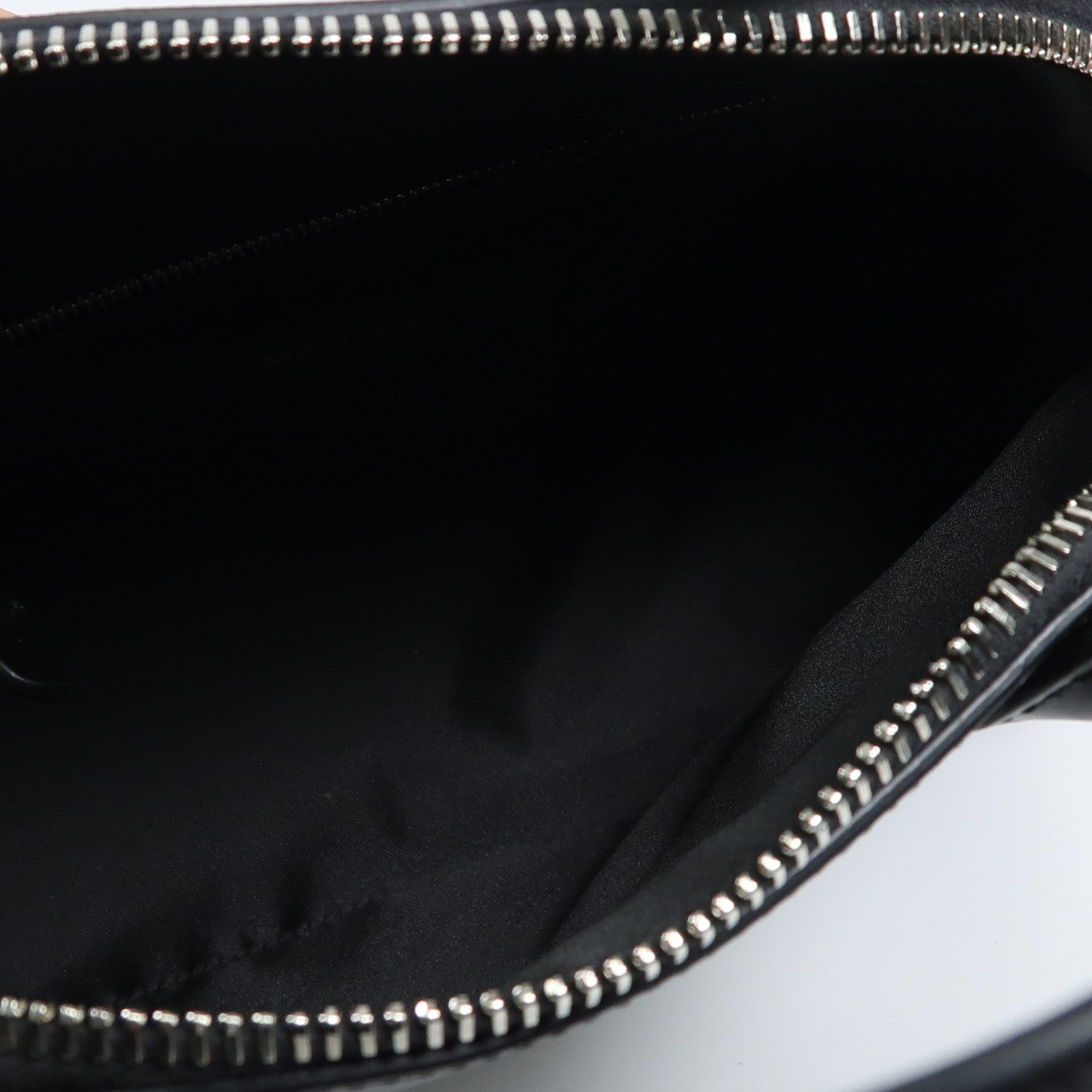 MOSCHINO 牛皮皮革2 Way Bag銀扣手挽肩背兩用袋