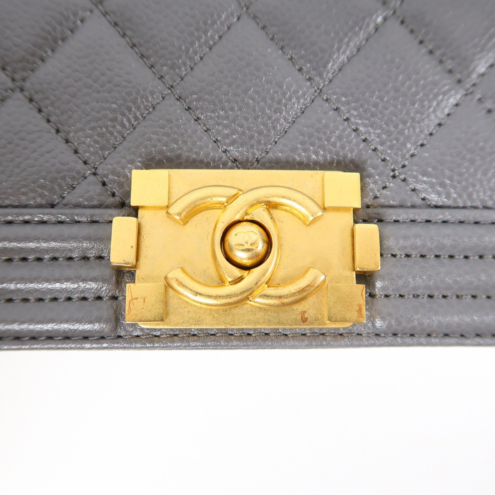 CHANEL 【激減優惠】菱格Caviar皮革Mini Boy金扣鏈帶肩背袋灰色