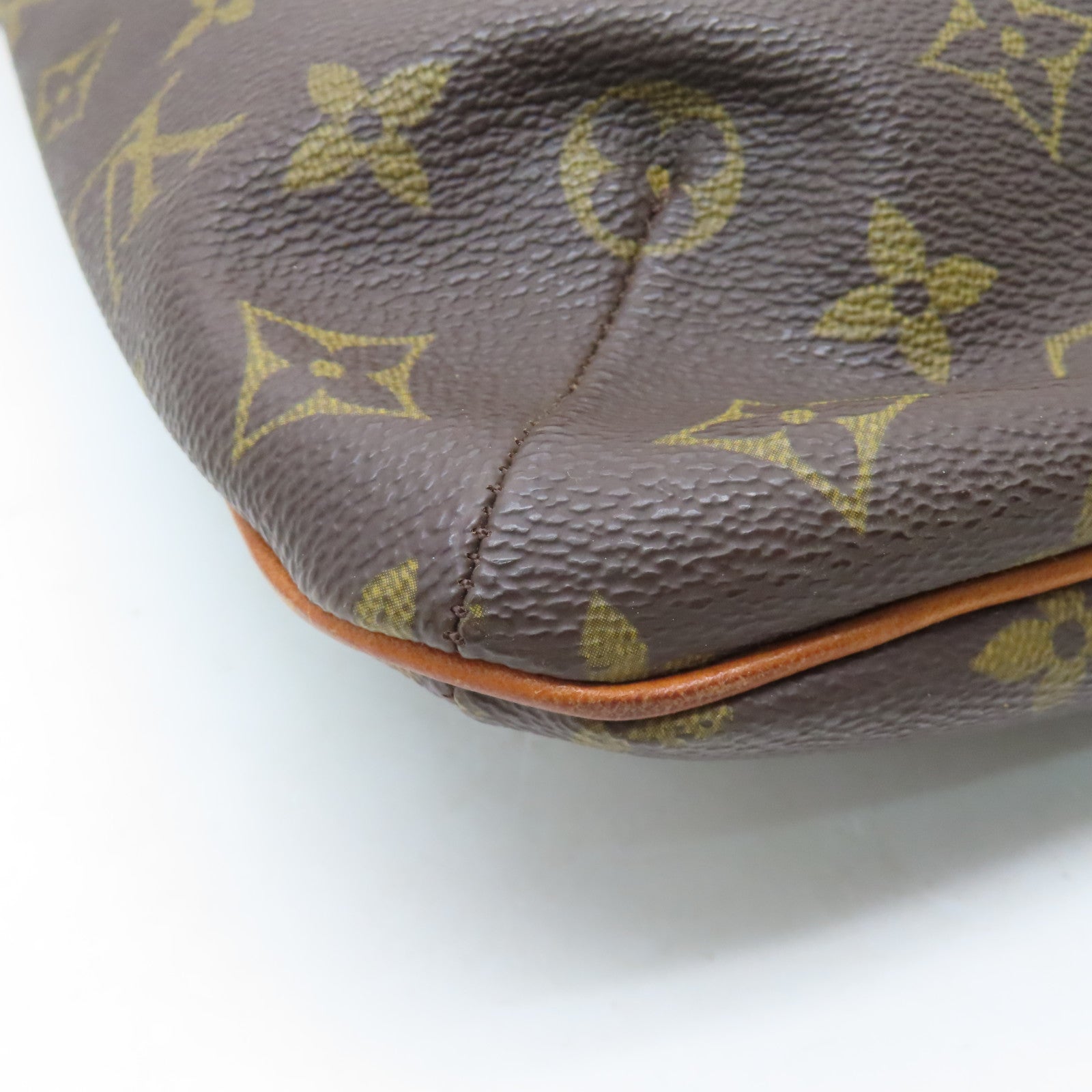 LOUIS VUITTON 【激減優惠】Monogram Musette金扣肩背袋啡色