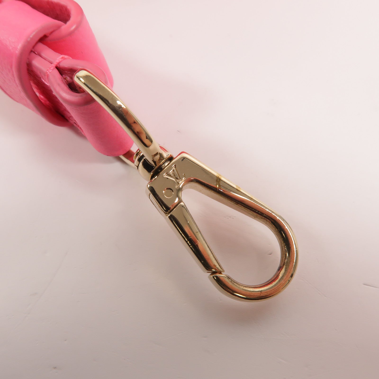 LOUIS VUITTON Monogram Tufted Mini Dauphine肩背袋
