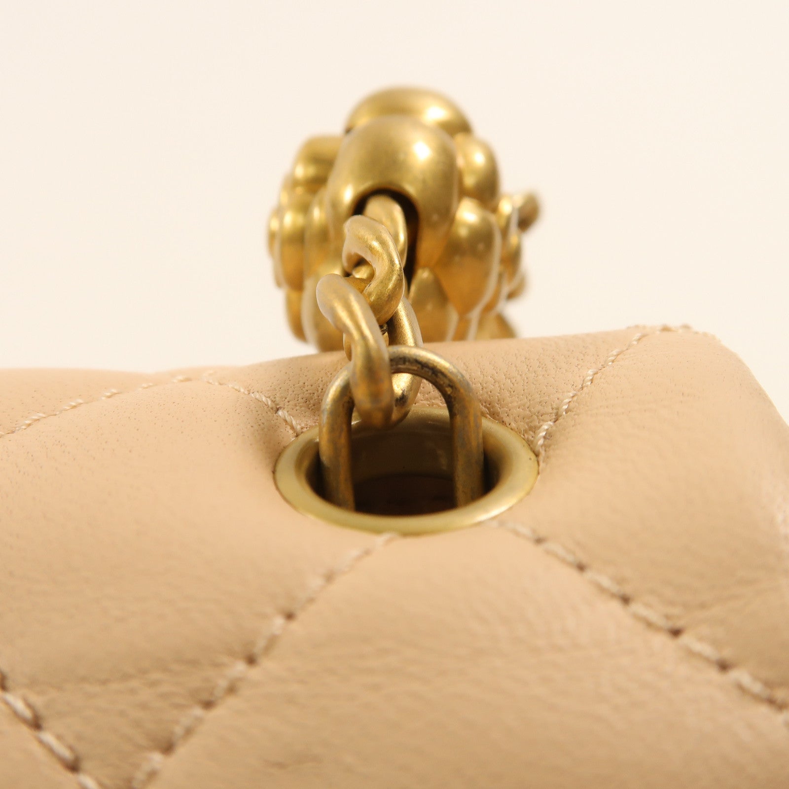 CHANEL 菱格羊皮皮革Chain Shoulder金扣鏈帶肩背袋粉紅色