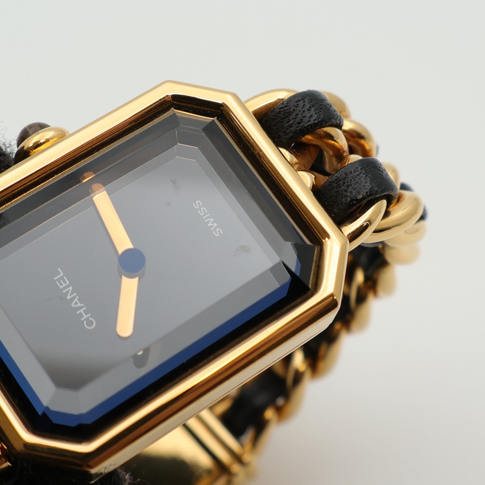 CHANEL Premiere H0001