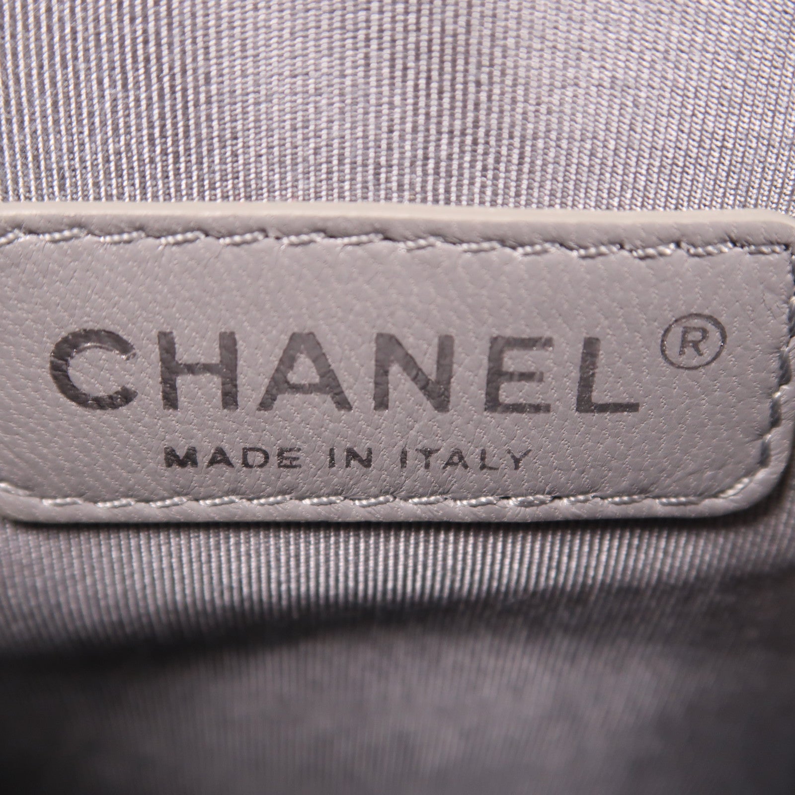 CHANEL 牛皮皮革Riviera Flap Bag銀扣鏈帶肩背袋