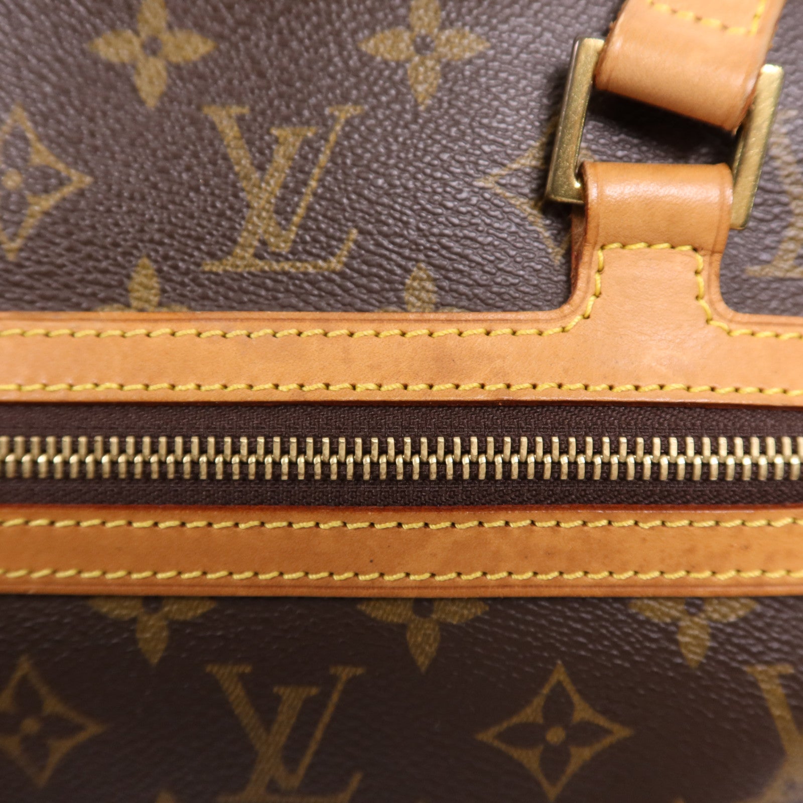 LOUIS VUITTON Monogram Cite GM金扣肩背袋
