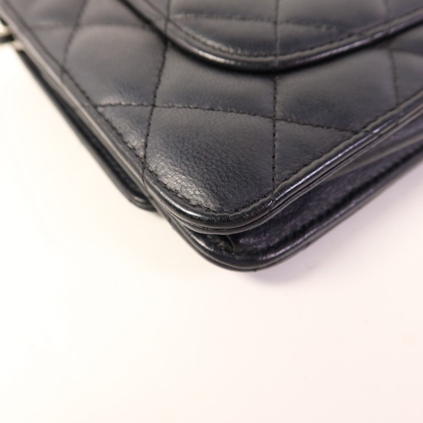 CHANEL 皮革WOC Wallet On Chain銀扣鏈帶肩背袋