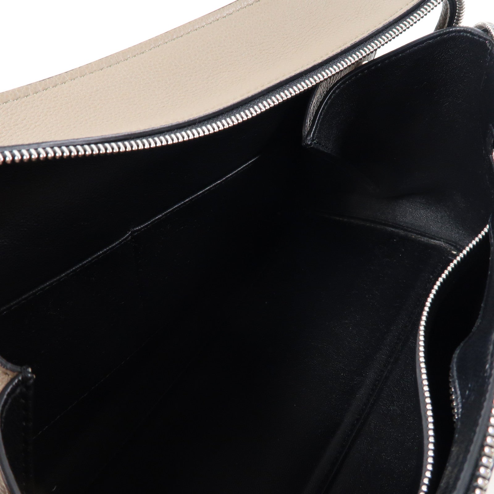 CELINE 【激減優惠】牛皮皮革Shoulder Bag銀扣肩背袋灰色