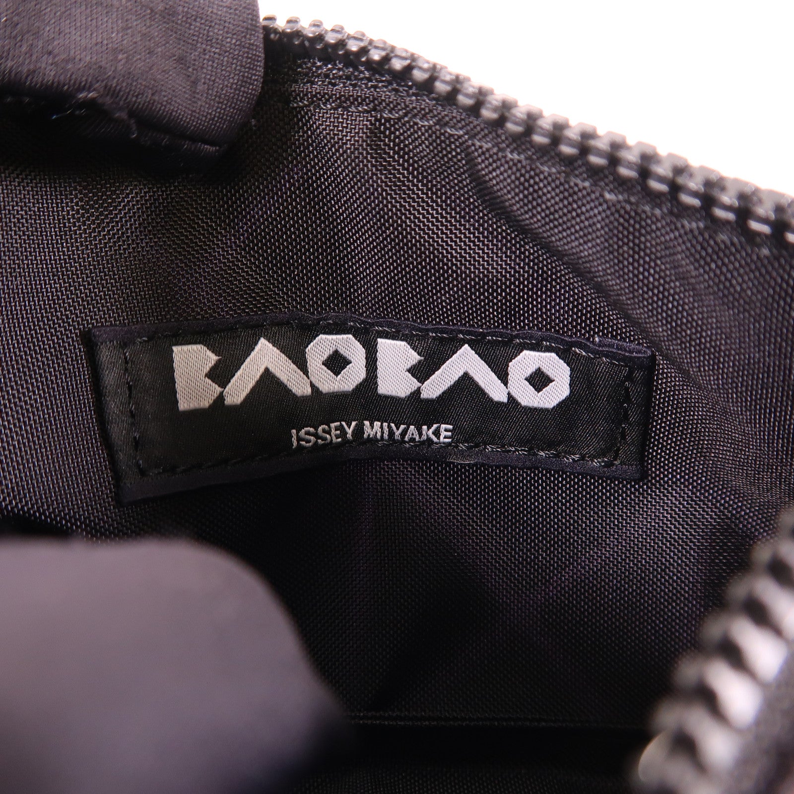 BAO BAO ISSEYMIYAKE PVC Coin Purse零錢包