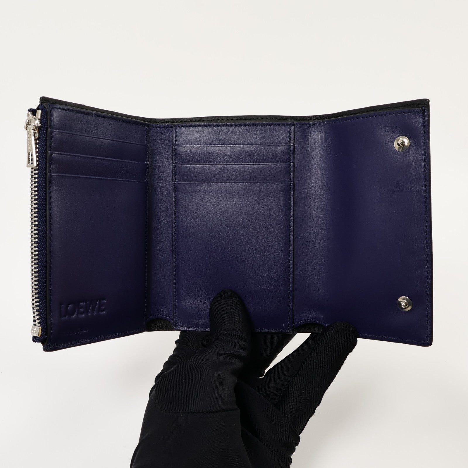 LOEWE 牛皮皮革Trifold Wallet錢包