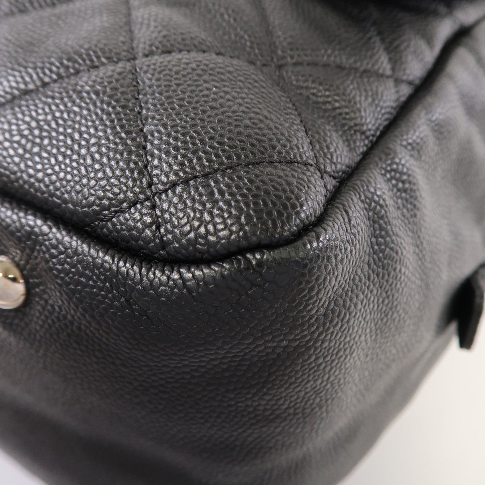 CHANEL 菱格Caviar皮革Chain Shoulder銀扣鏈帶肩背袋黑色