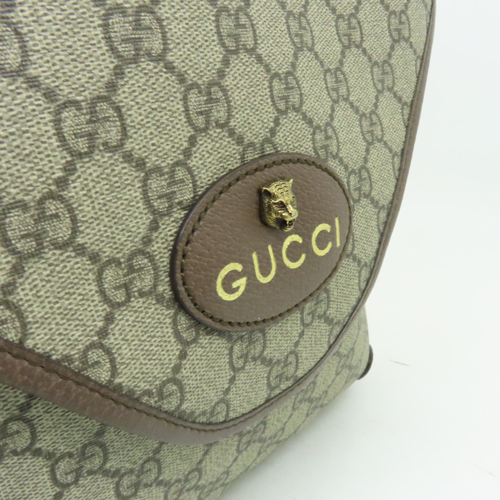 GUCCI 塗層帆布GG  Supreme Medium Messenger金扣肩背袋啡色
