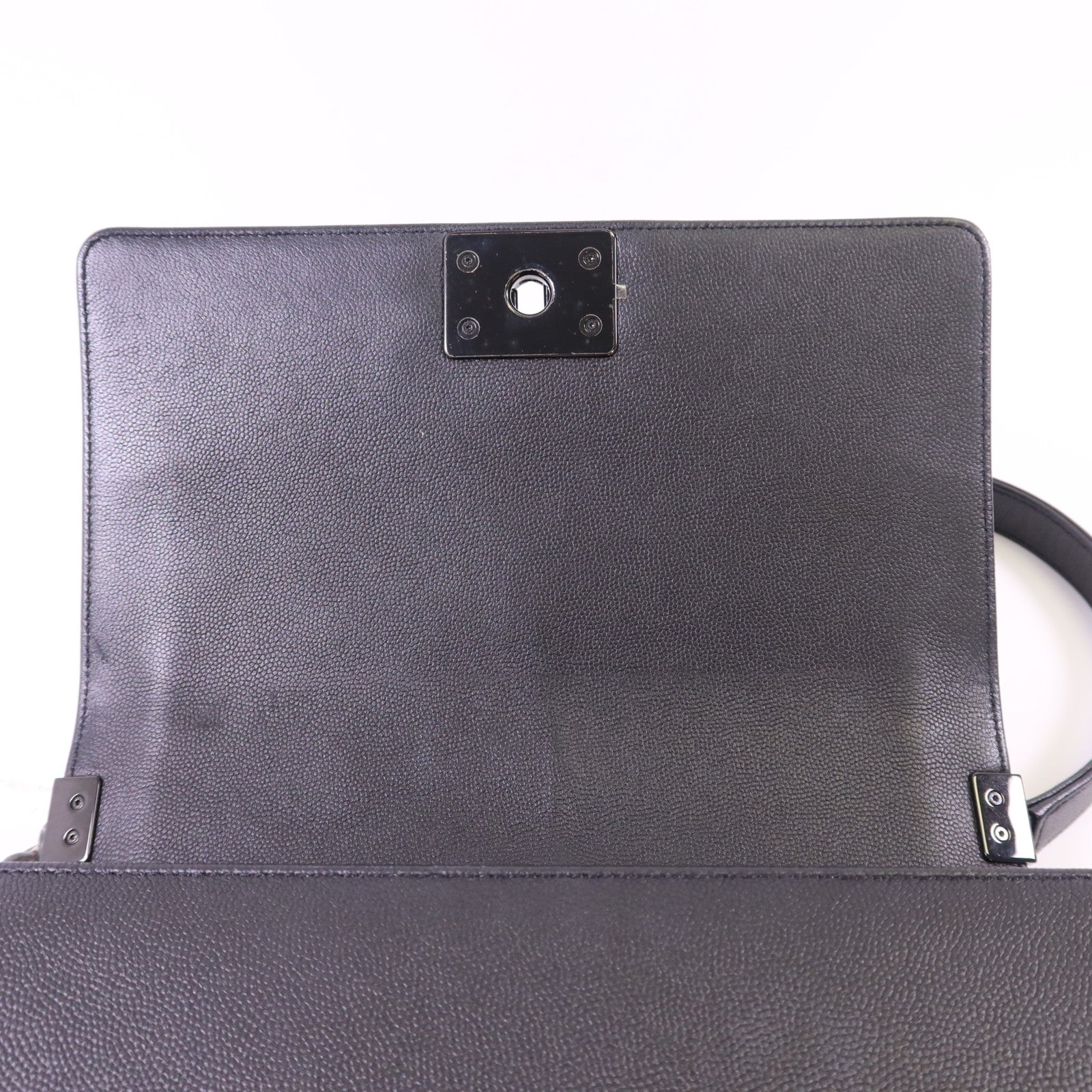 CHANEL 牛皮皮革Boy 25黑扣鏈帶肩背袋