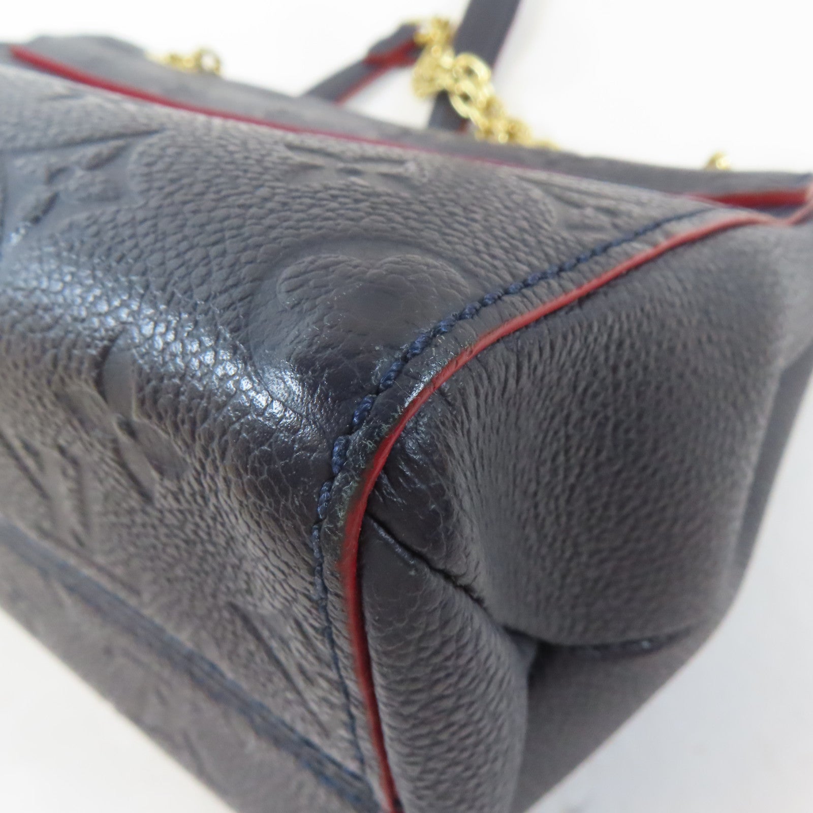 LOUIS VUITTON Monogram Empreinte Vavin PM金扣鏈帶肩背袋深藍色