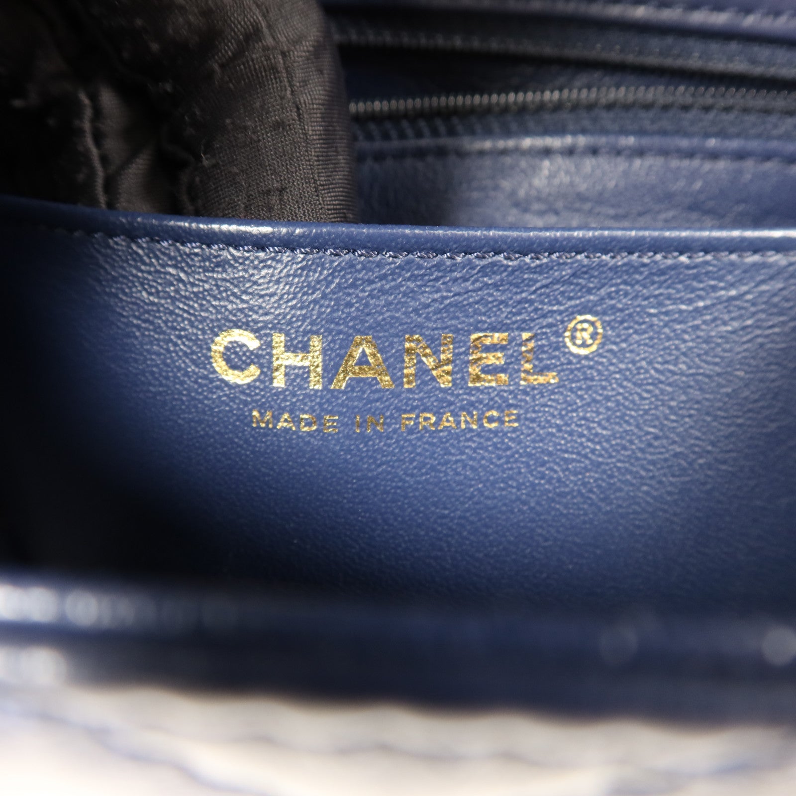 CHANEL 牛皮皮革2.55金扣鏈帶肩背袋