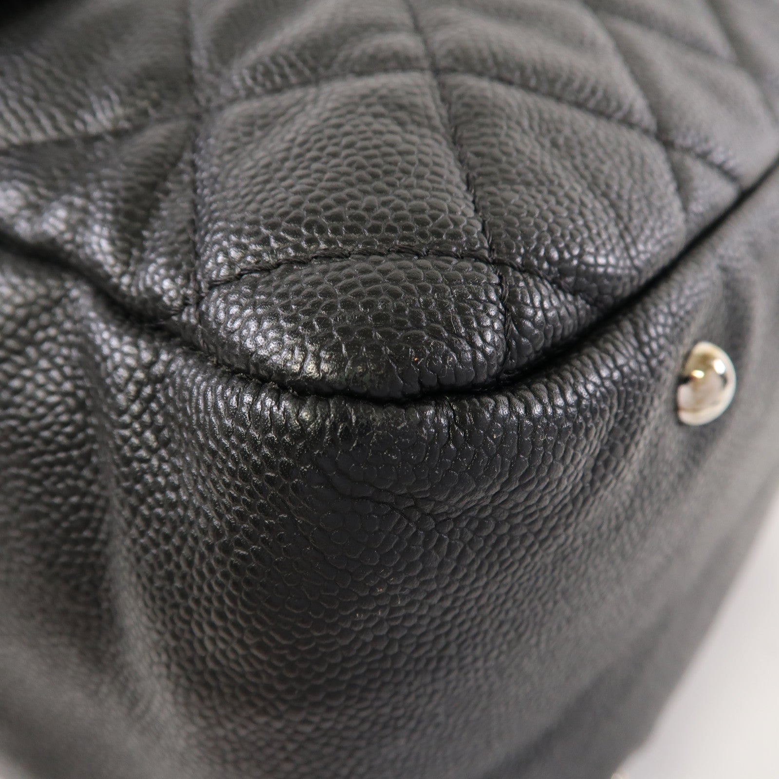 CHANEL 菱格Caviar皮革Chain Shoulder銀扣鏈帶肩背袋黑色