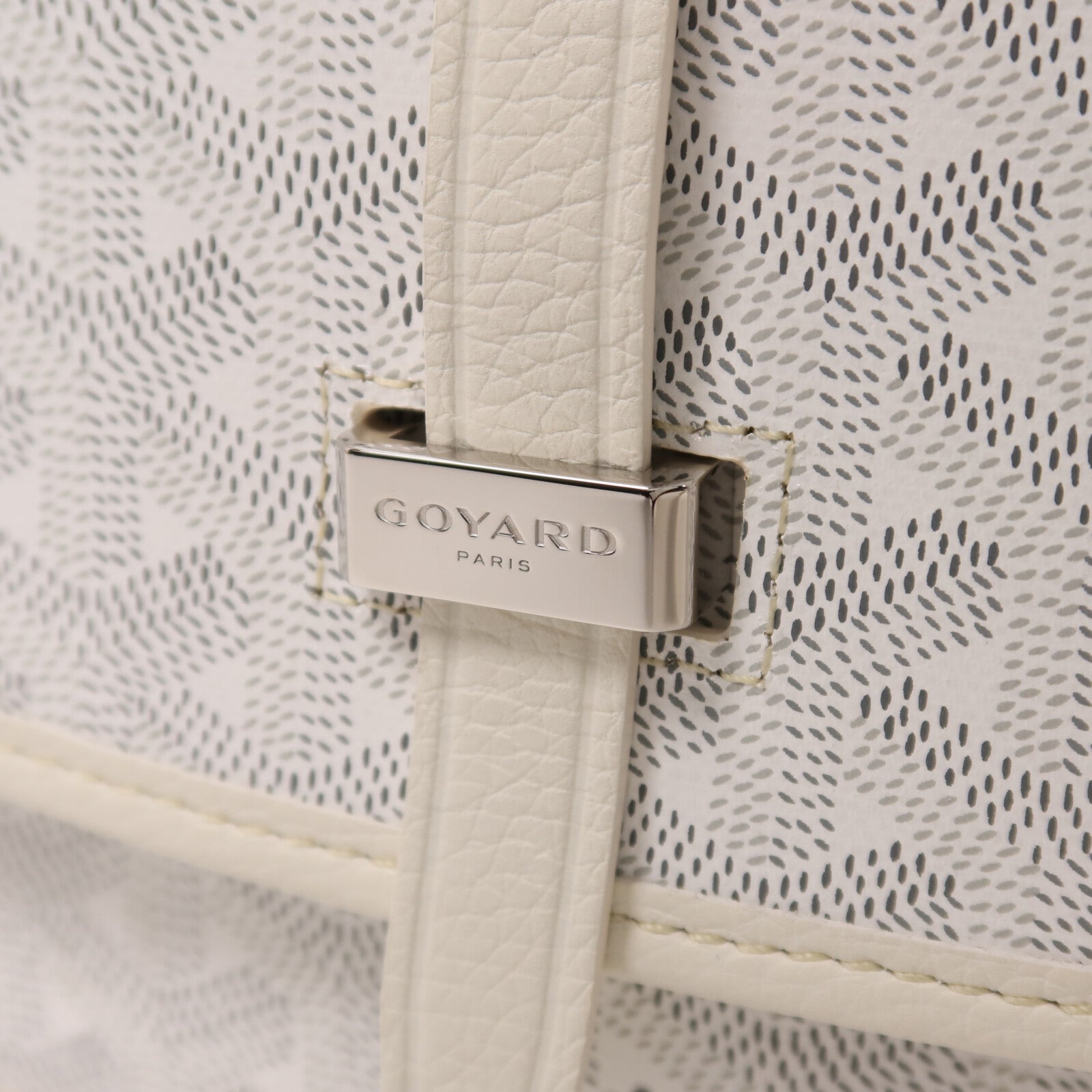GOYARD 牛皮皮革Belvedere PM銀扣肩背袋