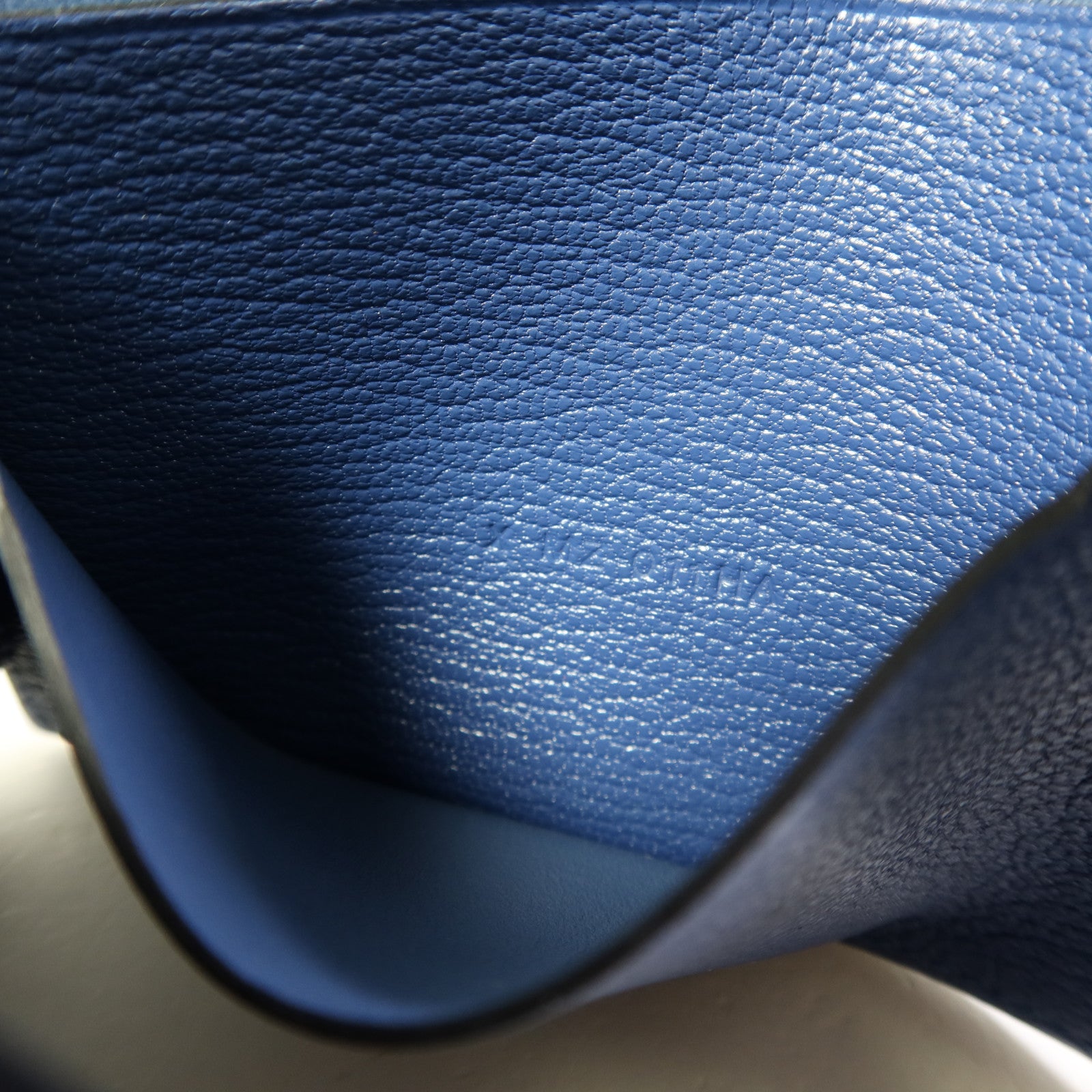 HERMES Chevre皮革Mini Bearn Card Case金扣卡片套Navy