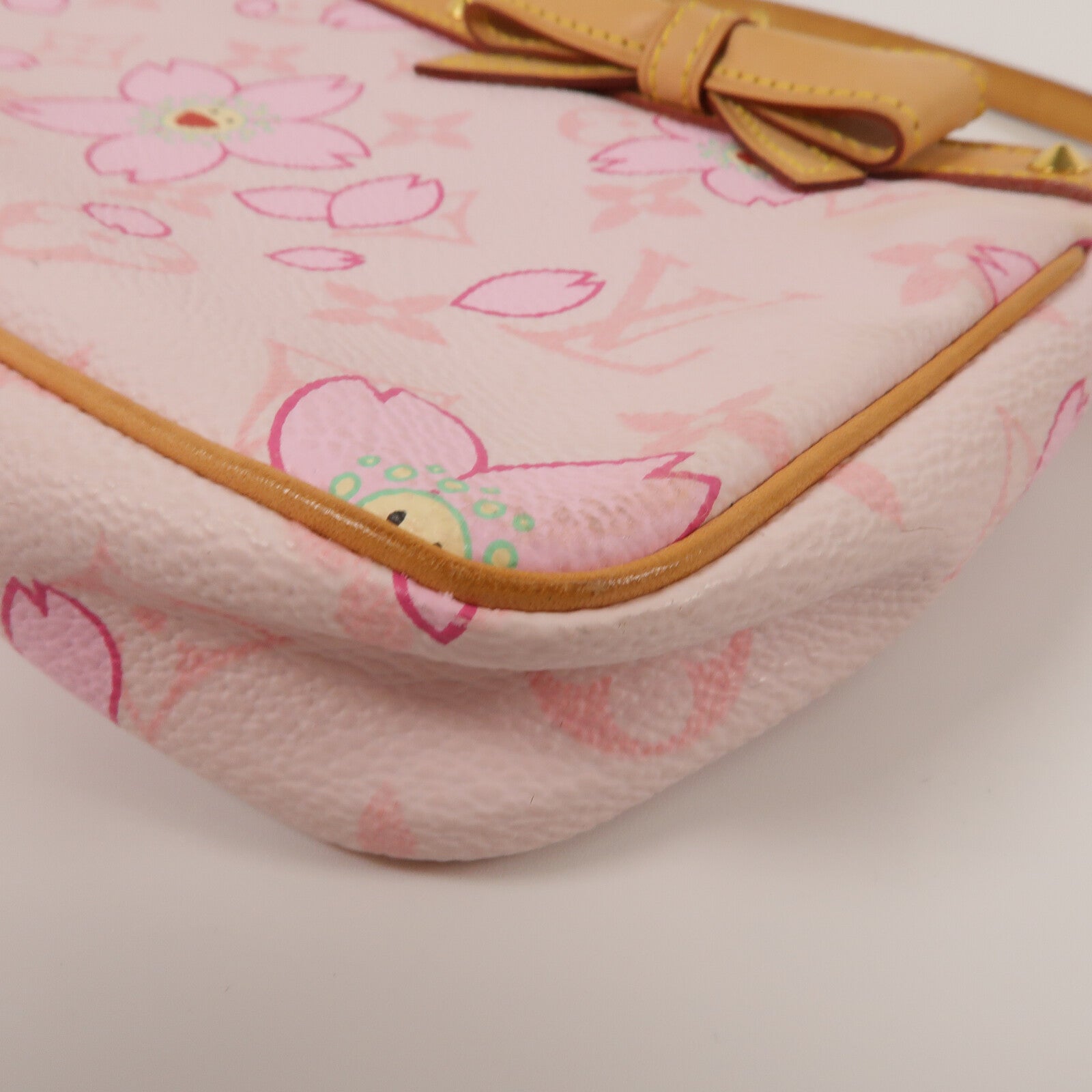 LOUIS VUITTON Monogram/Vachetta Cherry Blossom Pochette Accessoires