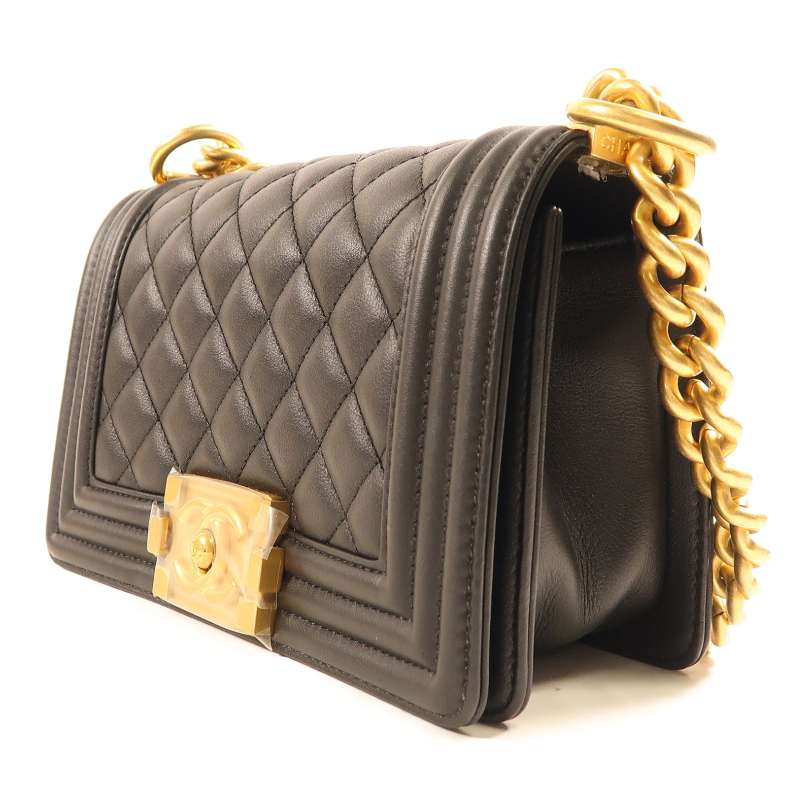 CHANEL 牛皮皮革Boy Chanel金扣肩背袋